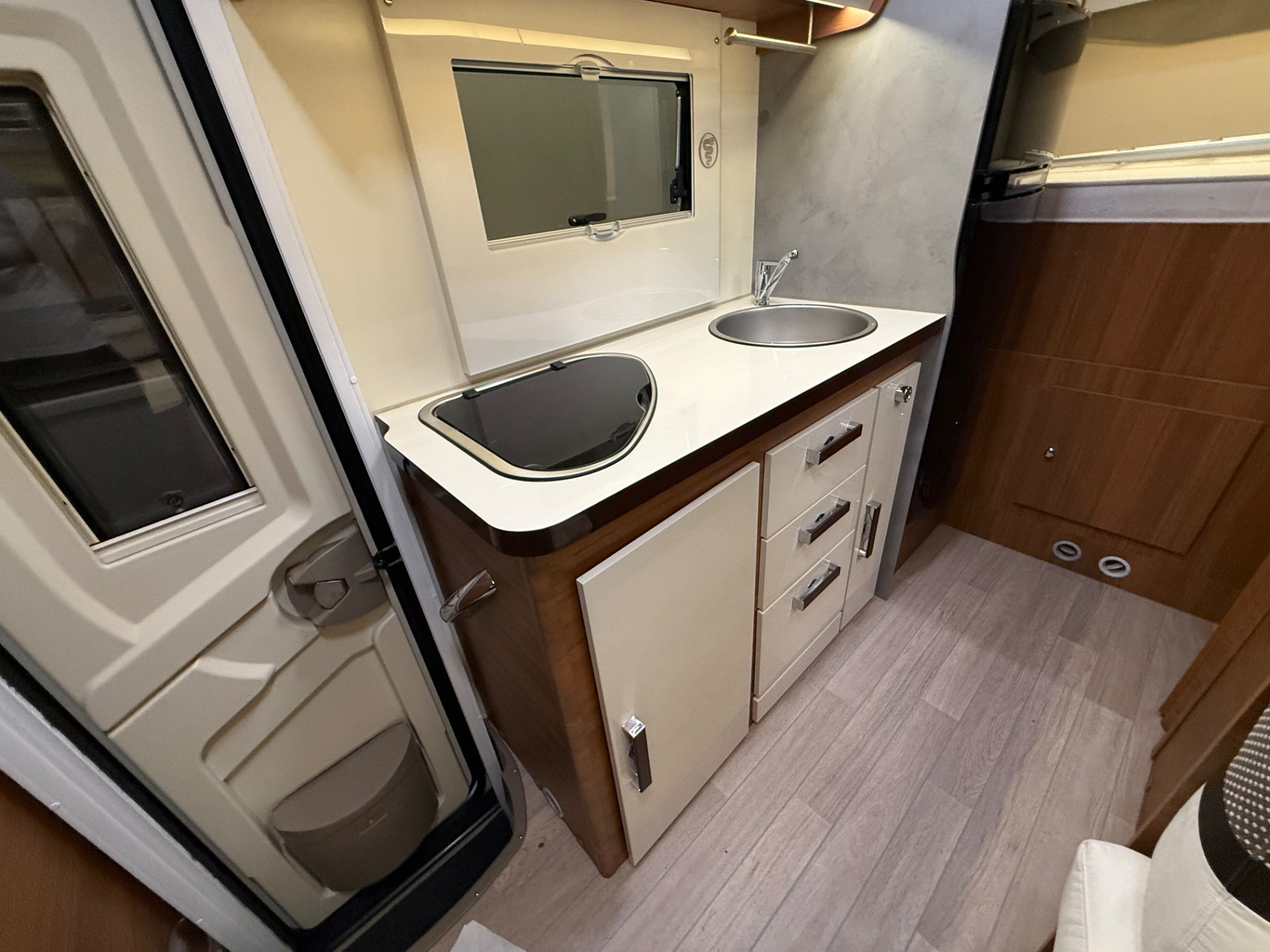 ELNAGH BARON 26 6.99 GARAGE 6 POSTI