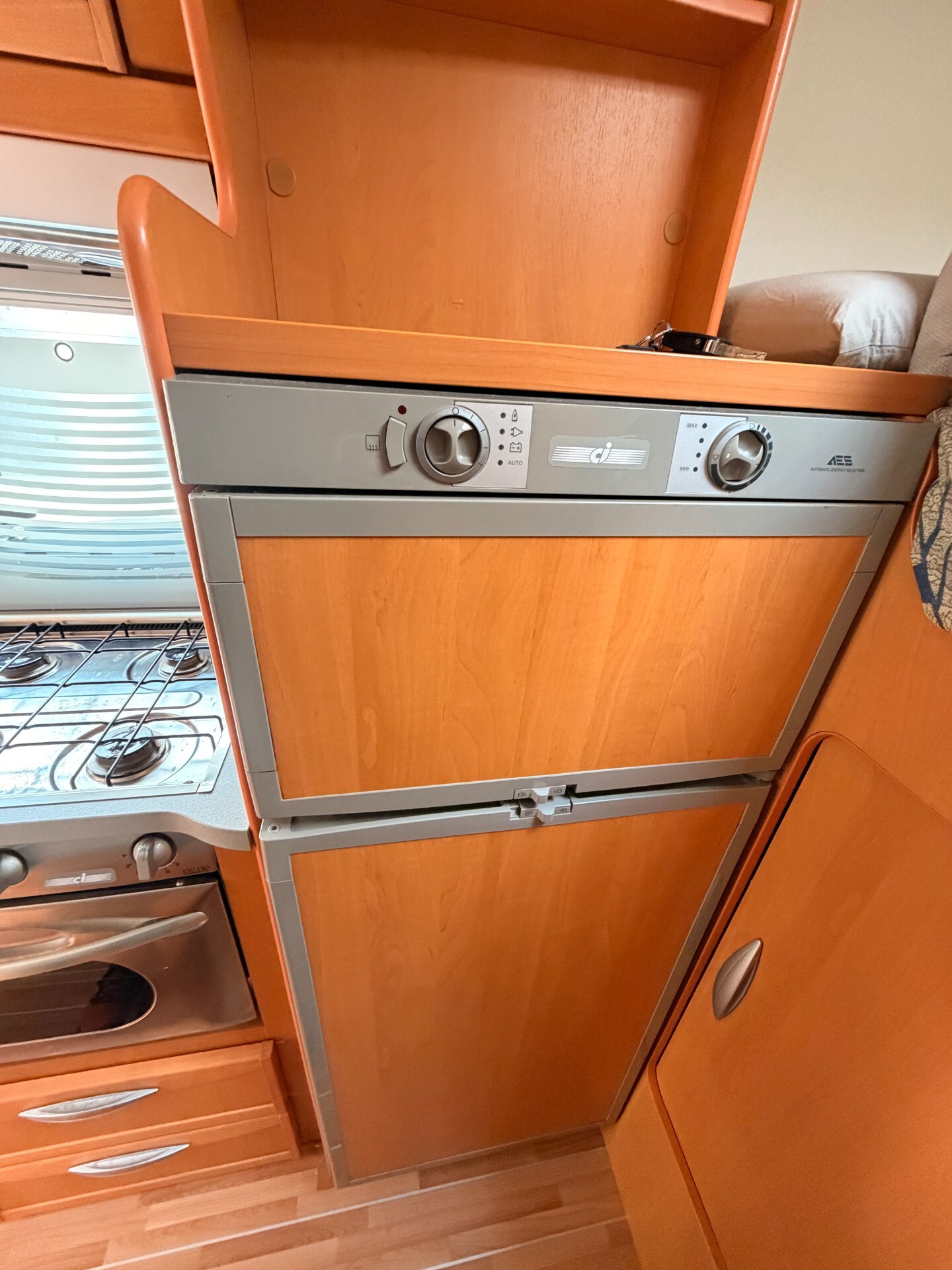 Ci International RIVIERA GT