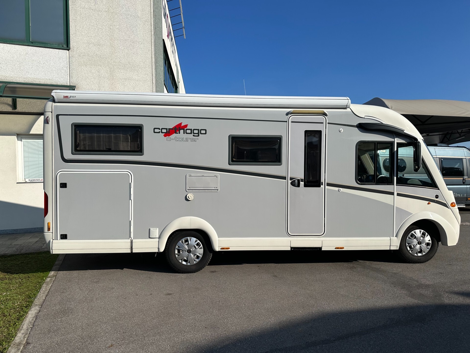Carthago Tourer I 143 LE