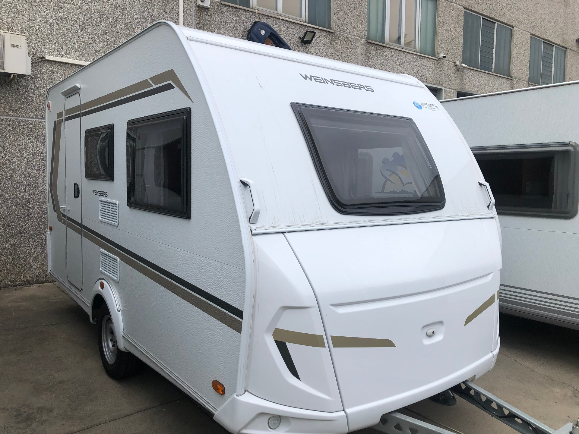 Weinsberg CARA ONE 400 LK