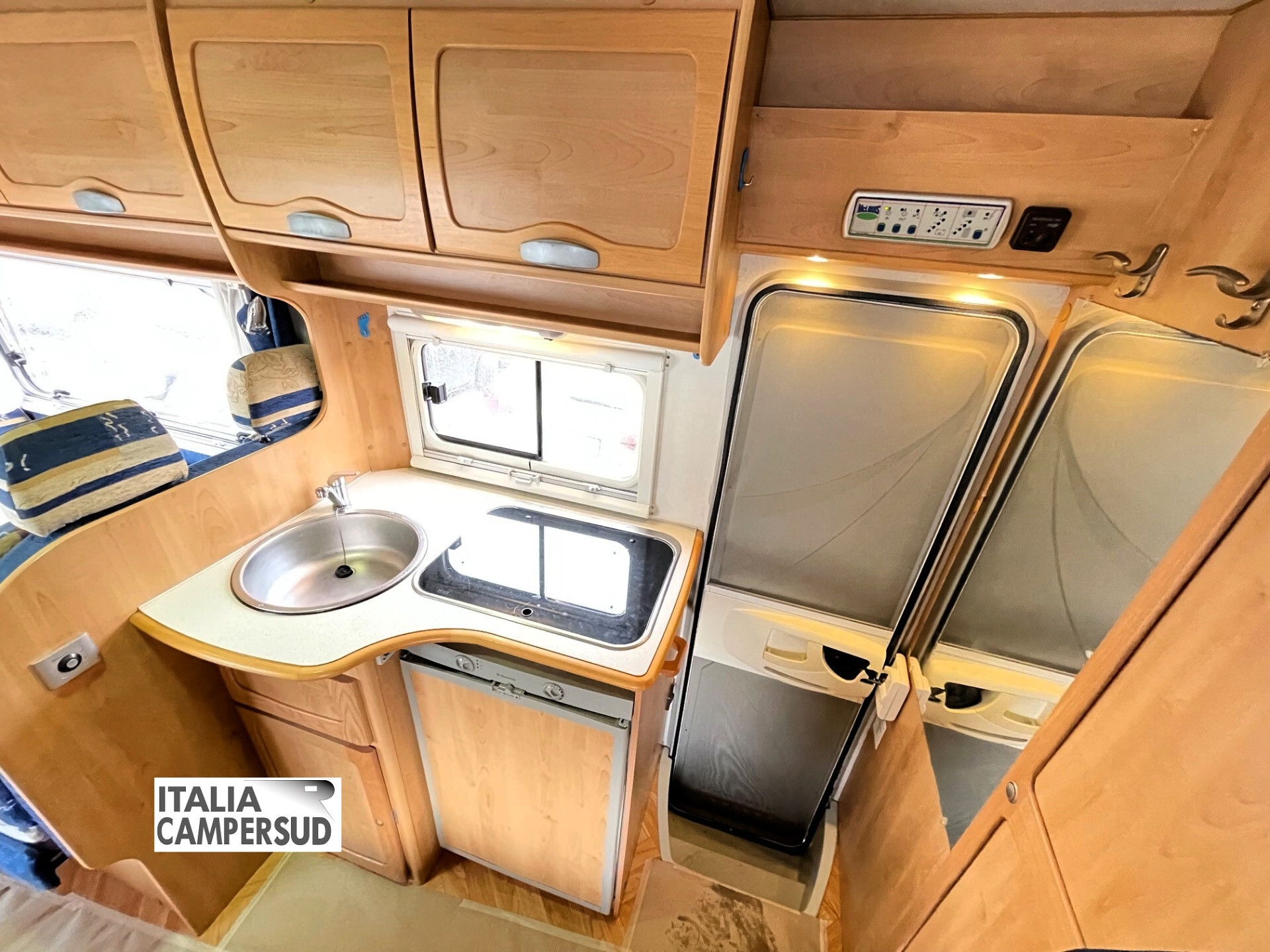 Camper Mc Louis Glen 560 Mansardato Fiat Del 2005