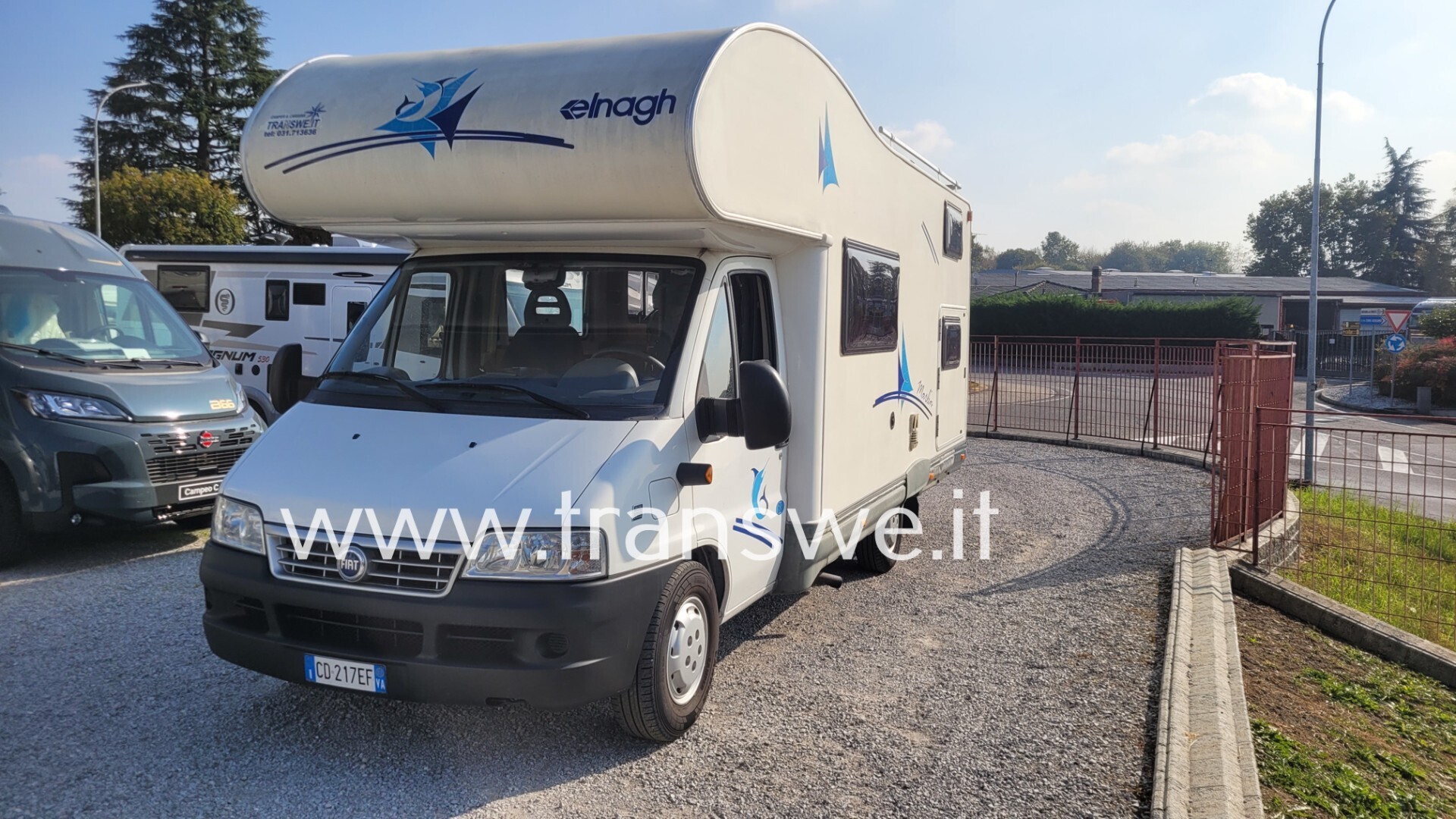 Elnagh Big Marlin camper 7 posti doppio tavolo