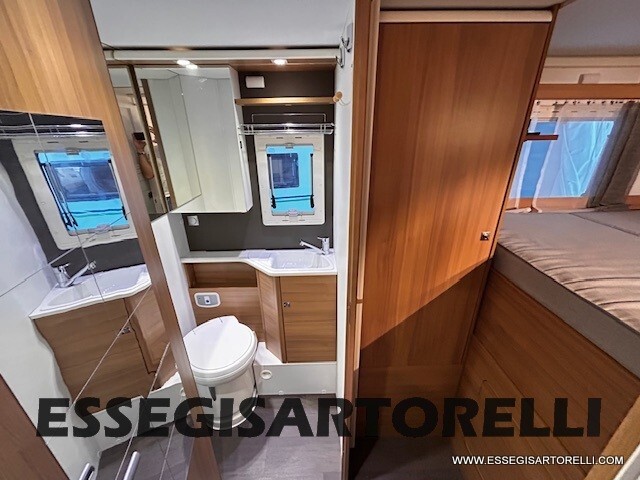 ADRIA MATRIX 670 SP 165 CV POWER UNIPRO PORTAMOTO 