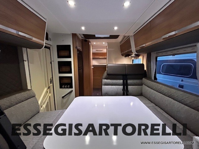 ADRIA MATRIX 670 SP 165 CV POWER UNIPRO PORTAMOTO 