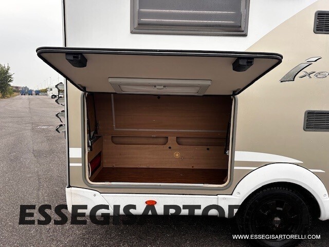 BURSTNER IXEO 666 SEMINTEGRAEL BASCULANTE DOPPIO C