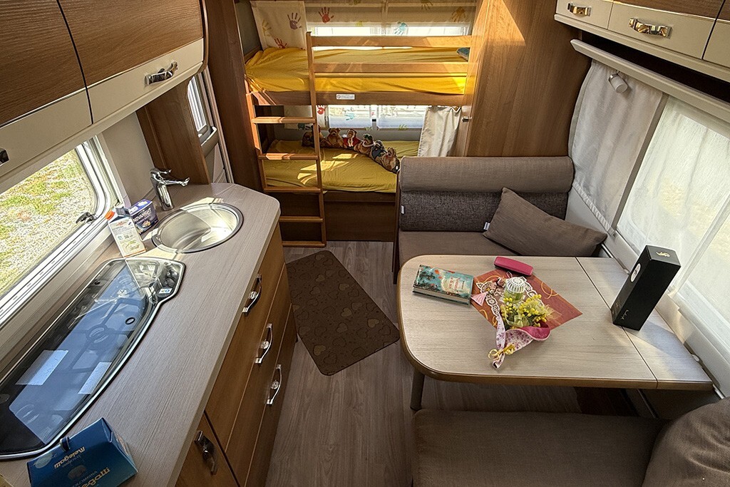 Tabbert Da Vinci 550 DM caravan 6 posti