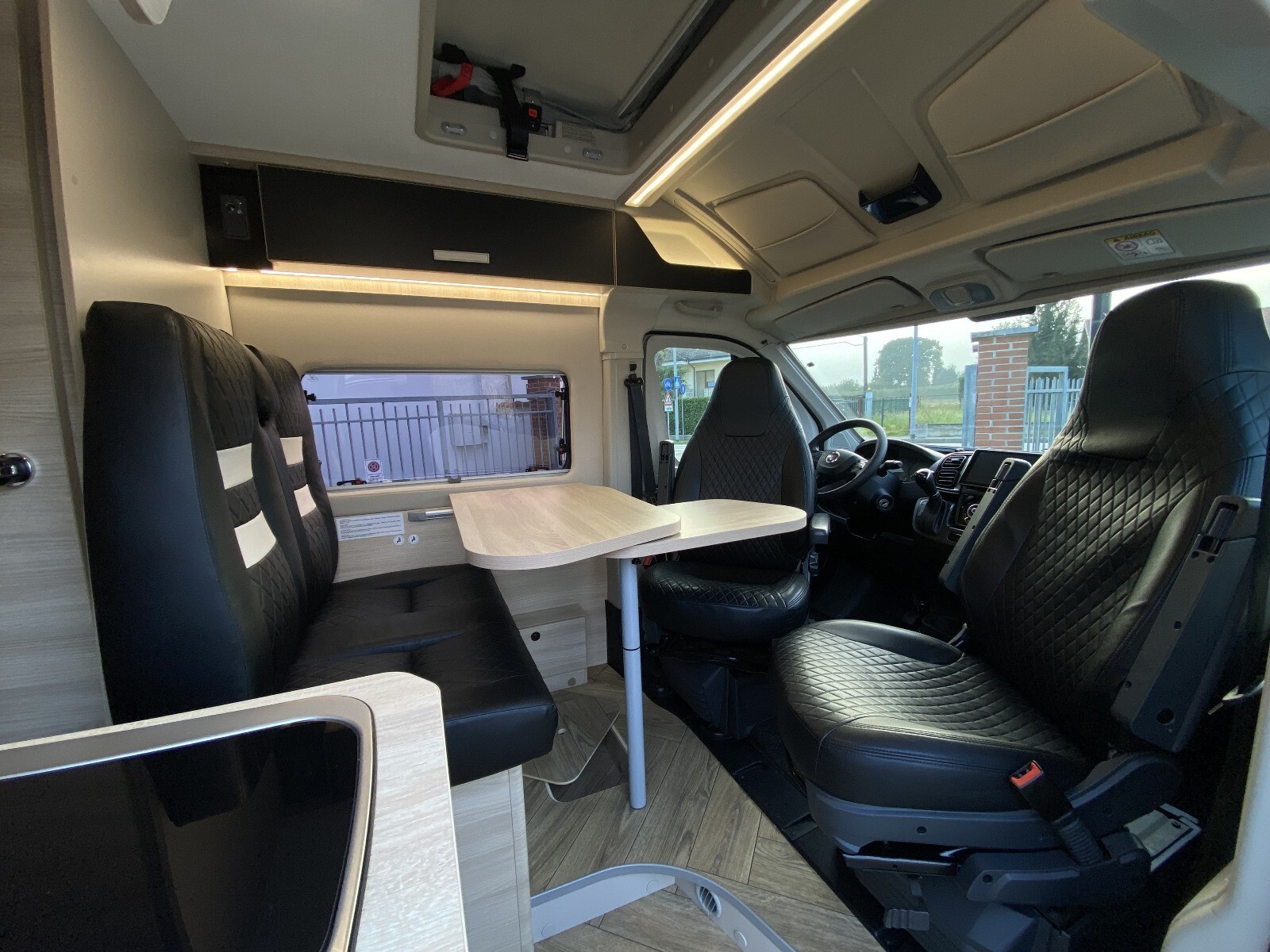 Challenger V114 SPORT EDITION POP UP