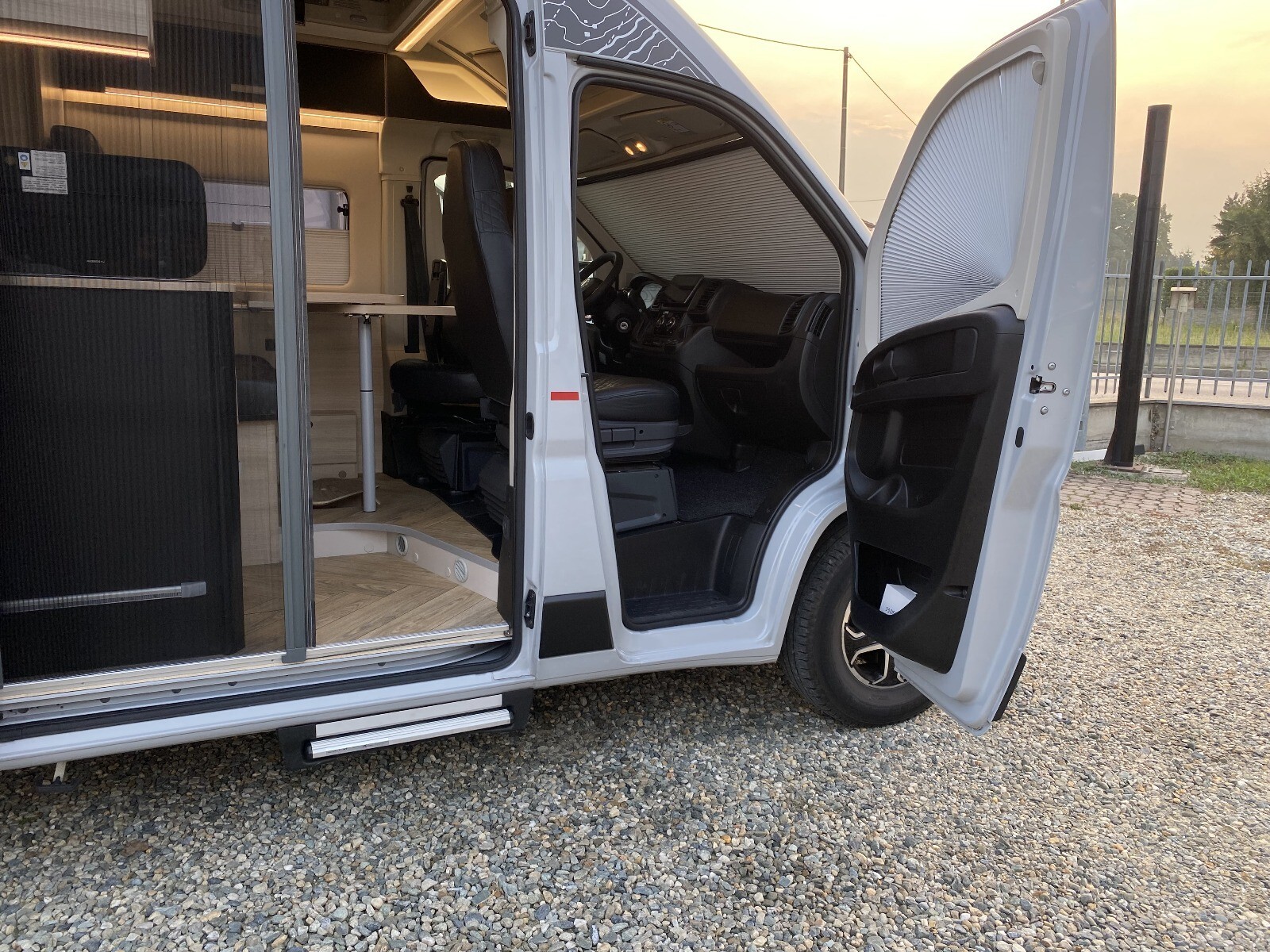 Challenger V114 SPORT EDITION POP UP