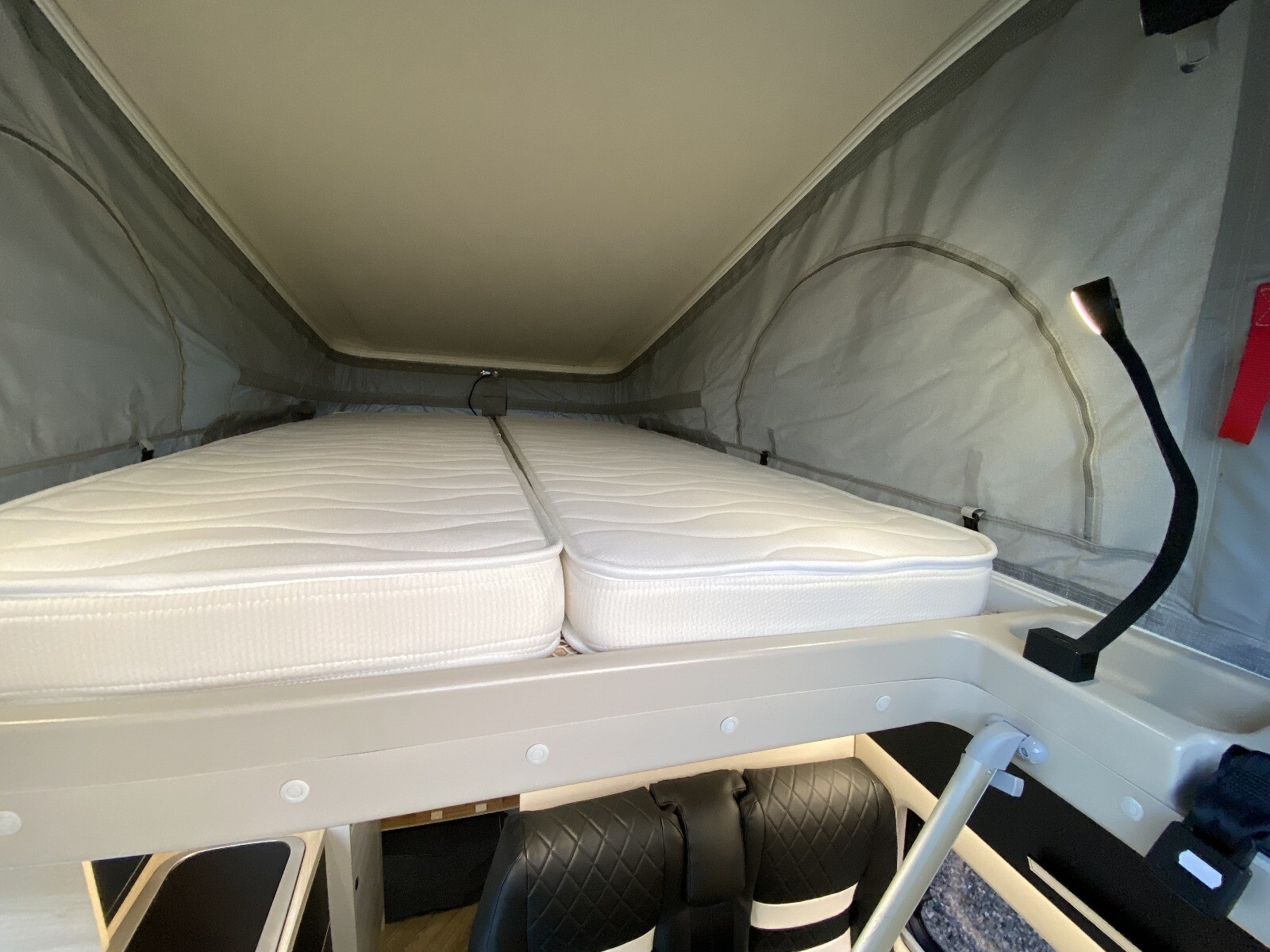 Challenger V114 SPORT EDITION POP UP