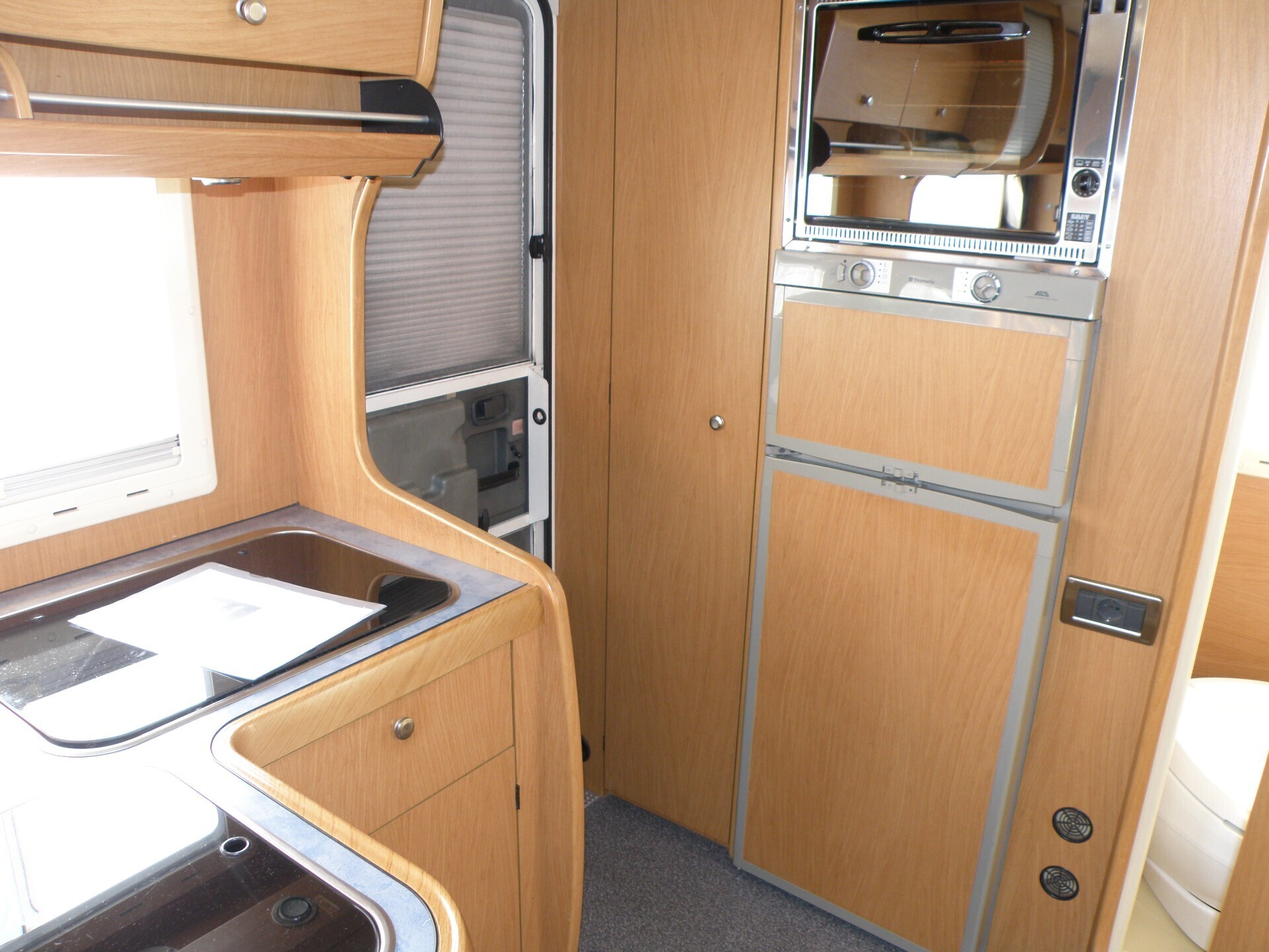 LAIKA ECOVIP 4.1 MANSARDATO ANNO 2004