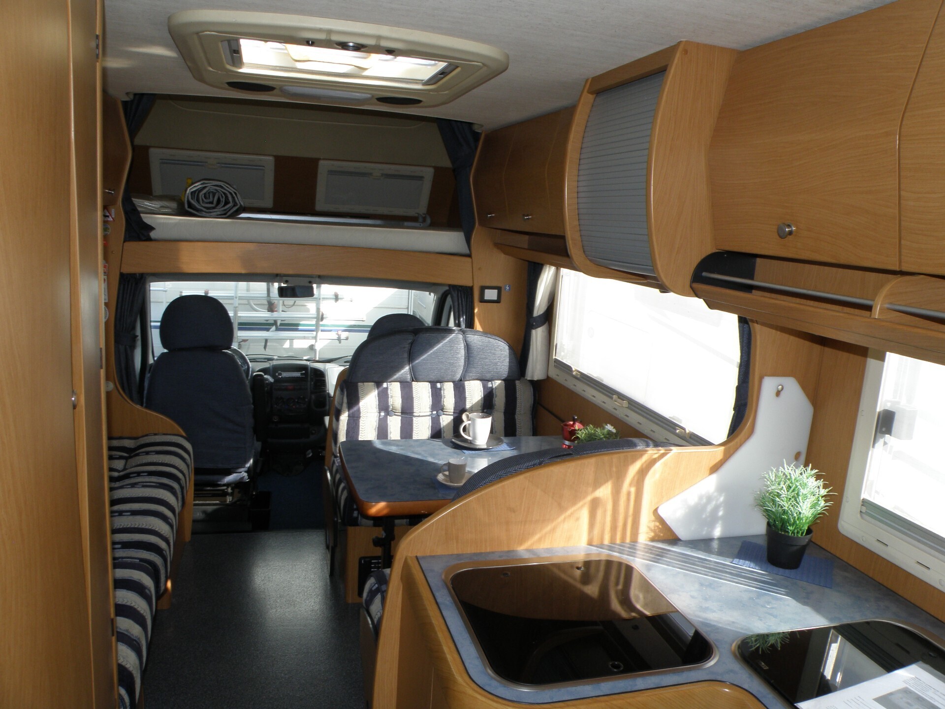 LAIKA ECOVIP 4.1 MANSARDATO ANNO 2004