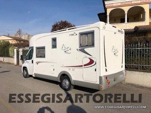 RAPIDO LE RANDONNEUR 773 FF GARAGE E BASCULANTE 69