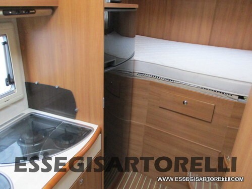 RAPIDO LE RANDONNEUR 773 FF GARAGE E BASCULANTE 69