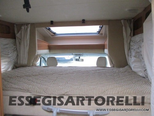 RAPIDO LE RANDONNEUR 773 FF GARAGE E BASCULANTE 69