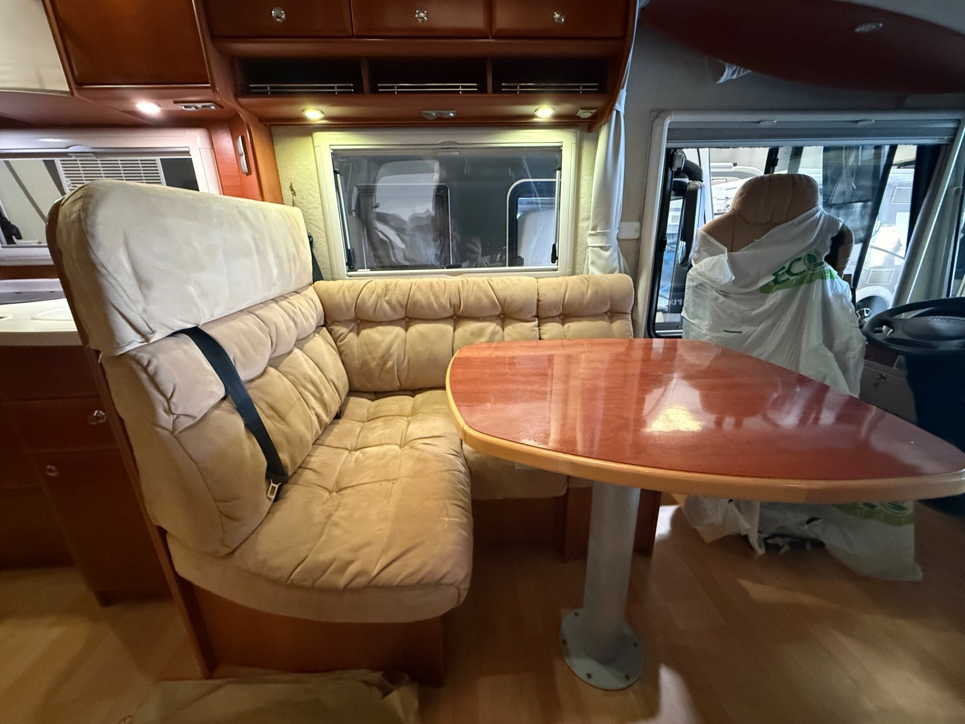 CONCORDE CARVER 820 M AUTOMATICO GARAGE IVECO