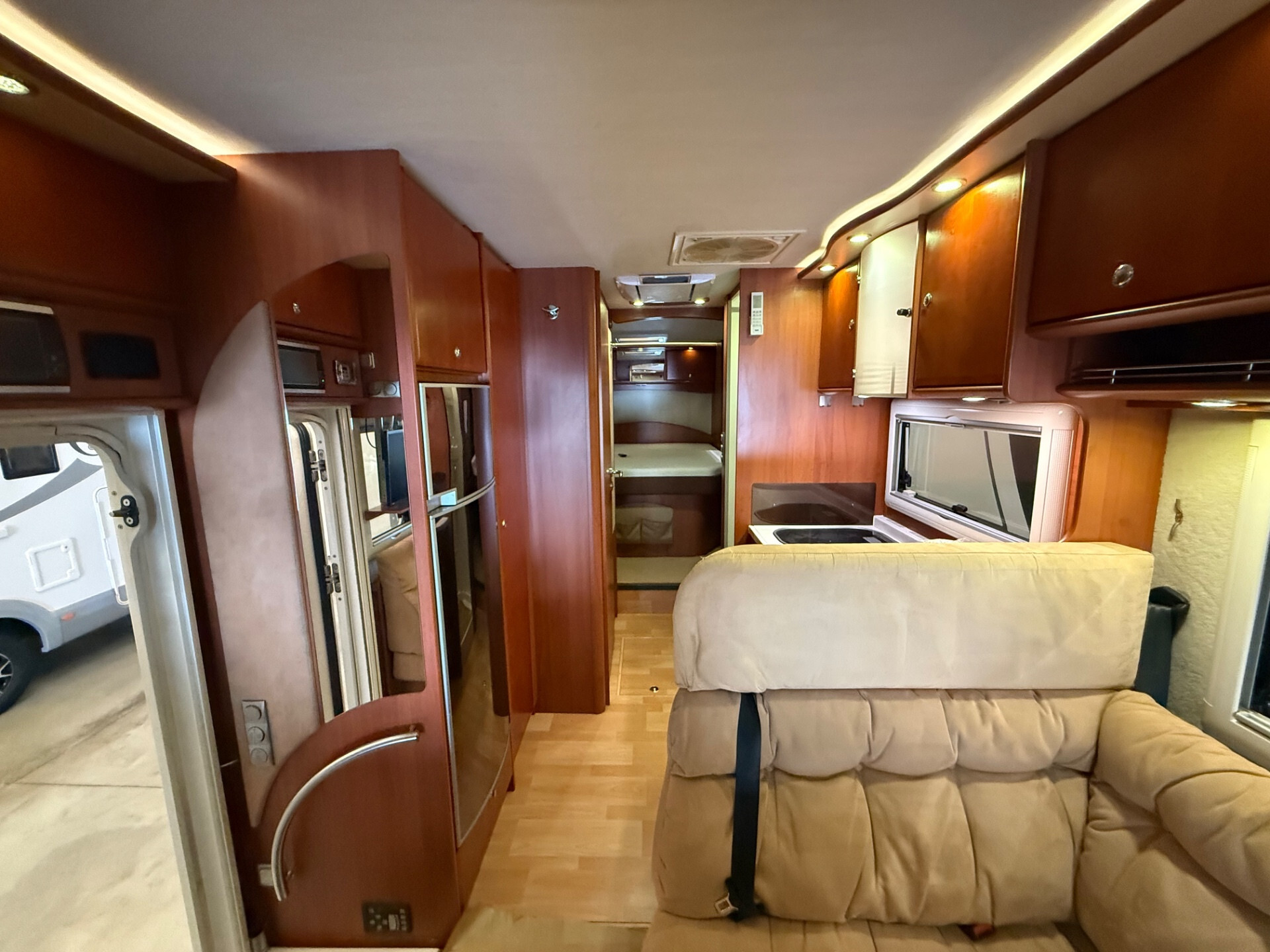 CONCORDE CARVER 820 M AUTOMATICO GARAGE IVECO