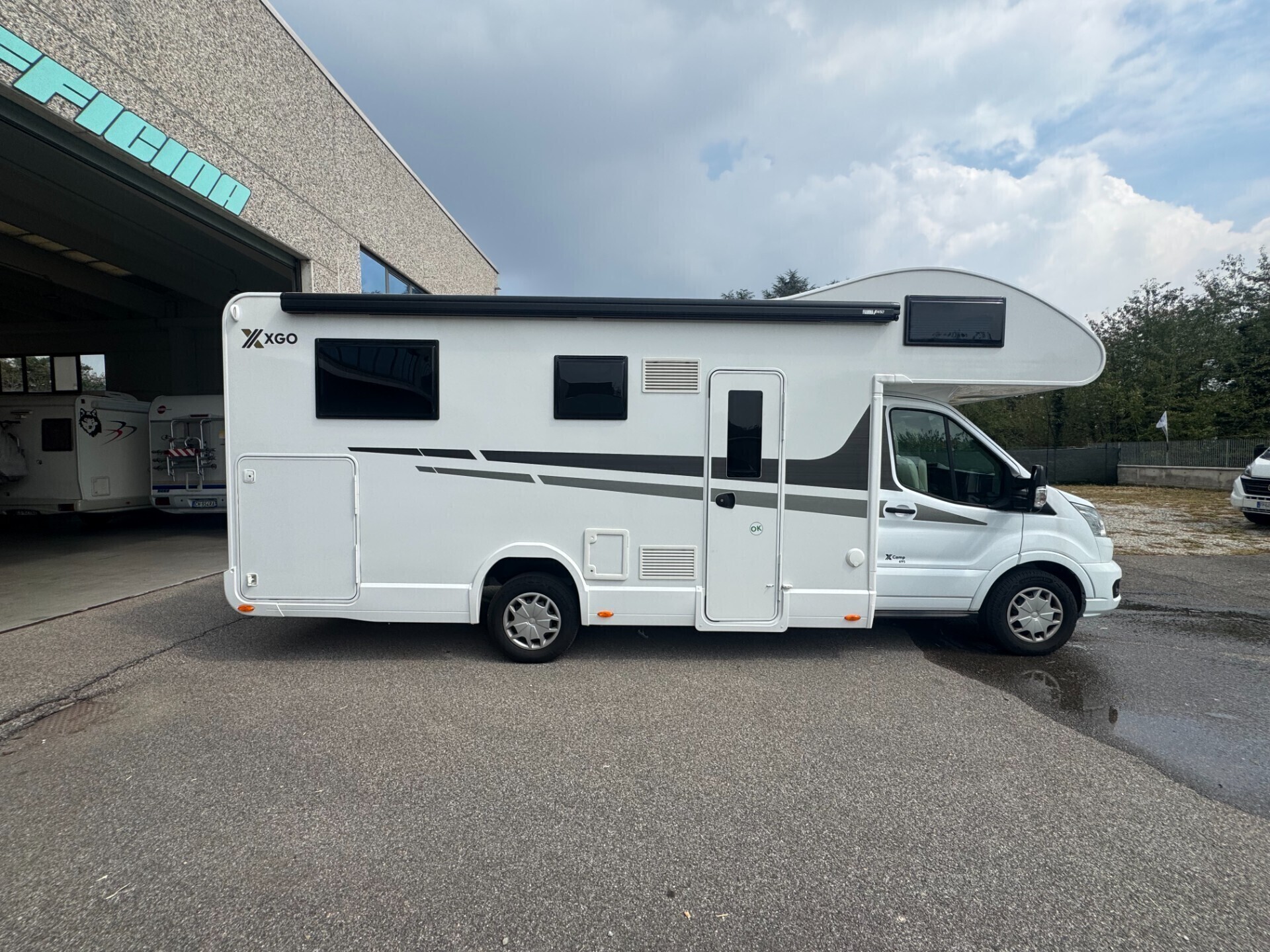 CAMPER MANSARDATO XGO XCAMP 695 CON LETTI GEMELLI