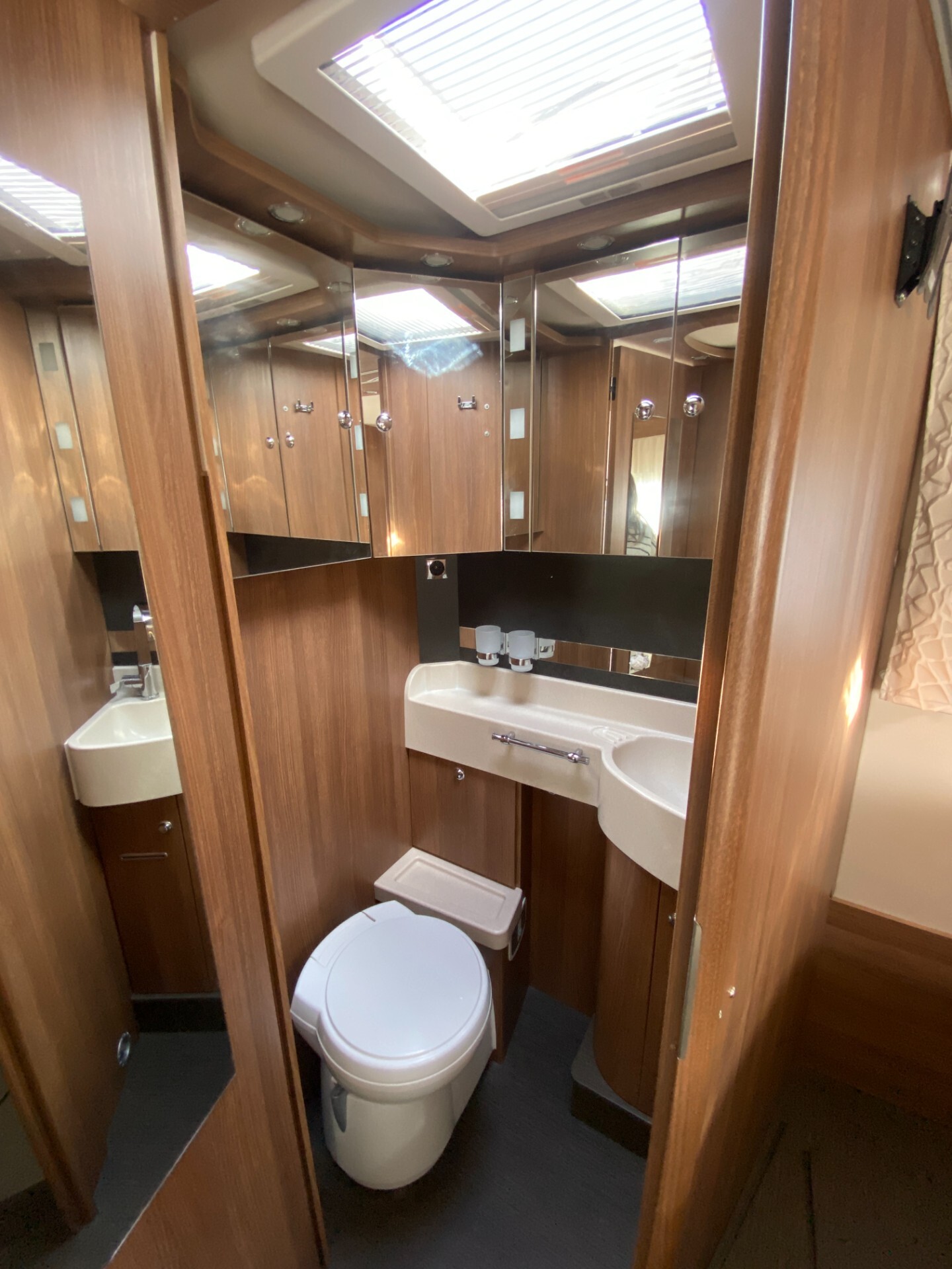 CARTHAGO TOURER I 150 - MOTORHOME FULL OPTIONAL