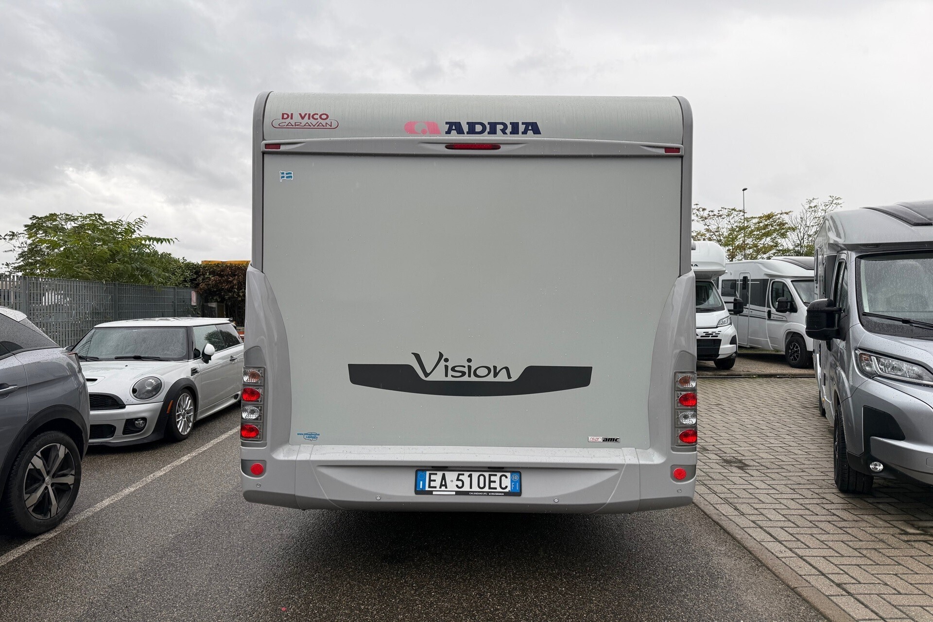 Adria Vision 707 SL