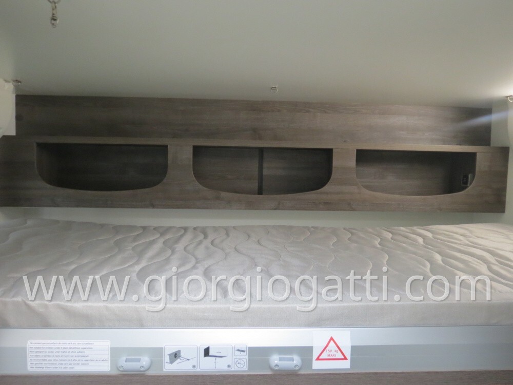 CAMPER MOTORHOME BENIMAR AMPHITRYON 940 POSTI 5 CO