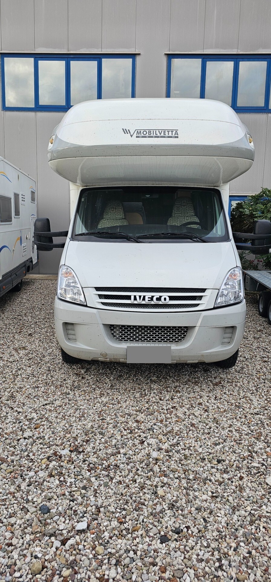 AUTOCARAVAN MOBILVETTA HUARI