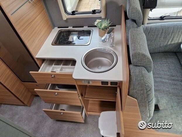 NOLEGGIO CAMPER Dethleffs just