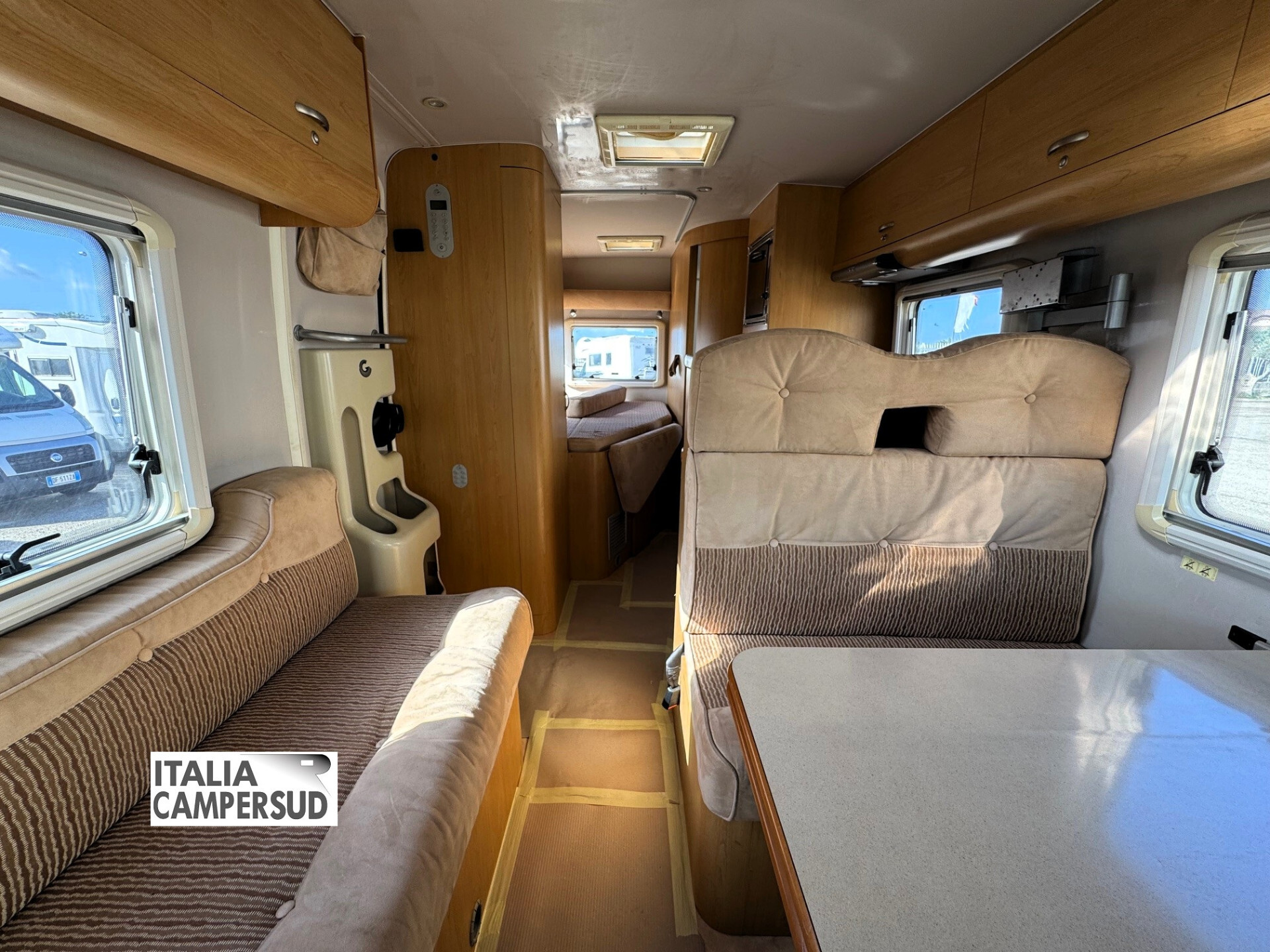 Camper Giottiline Graal W800 Motorhome Iveco Del 2