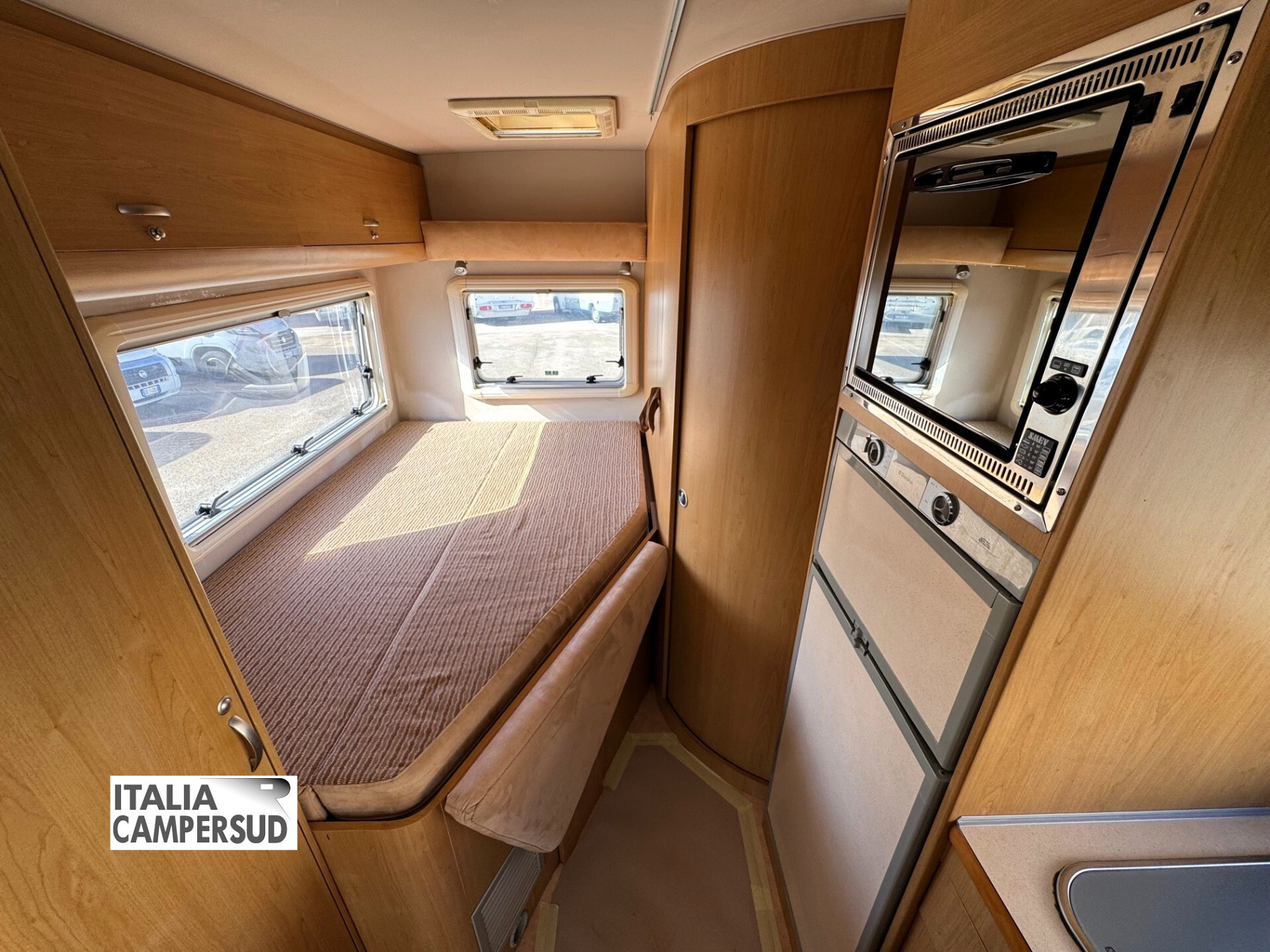 Camper Giottiline Graal W800 Motorhome Iveco Del 2