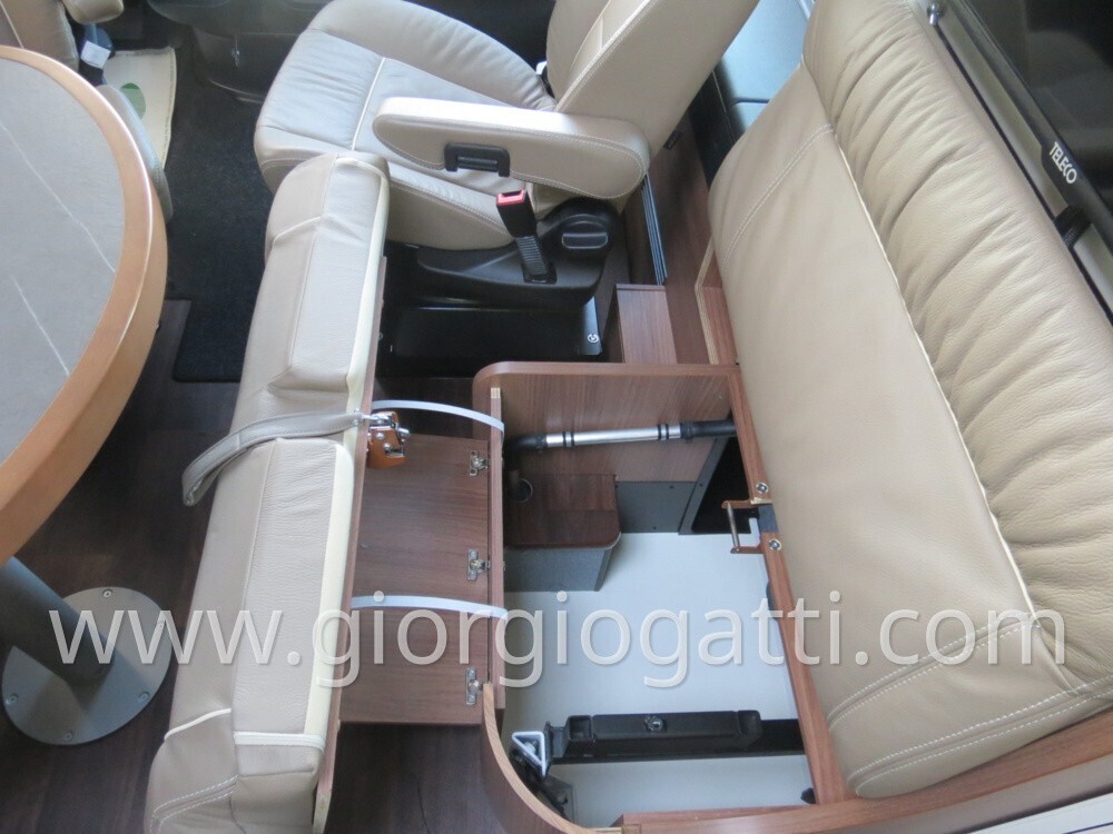 CAMPER MOTORHOME CARTHAGO E-LINE 50 LE DA CON TELA