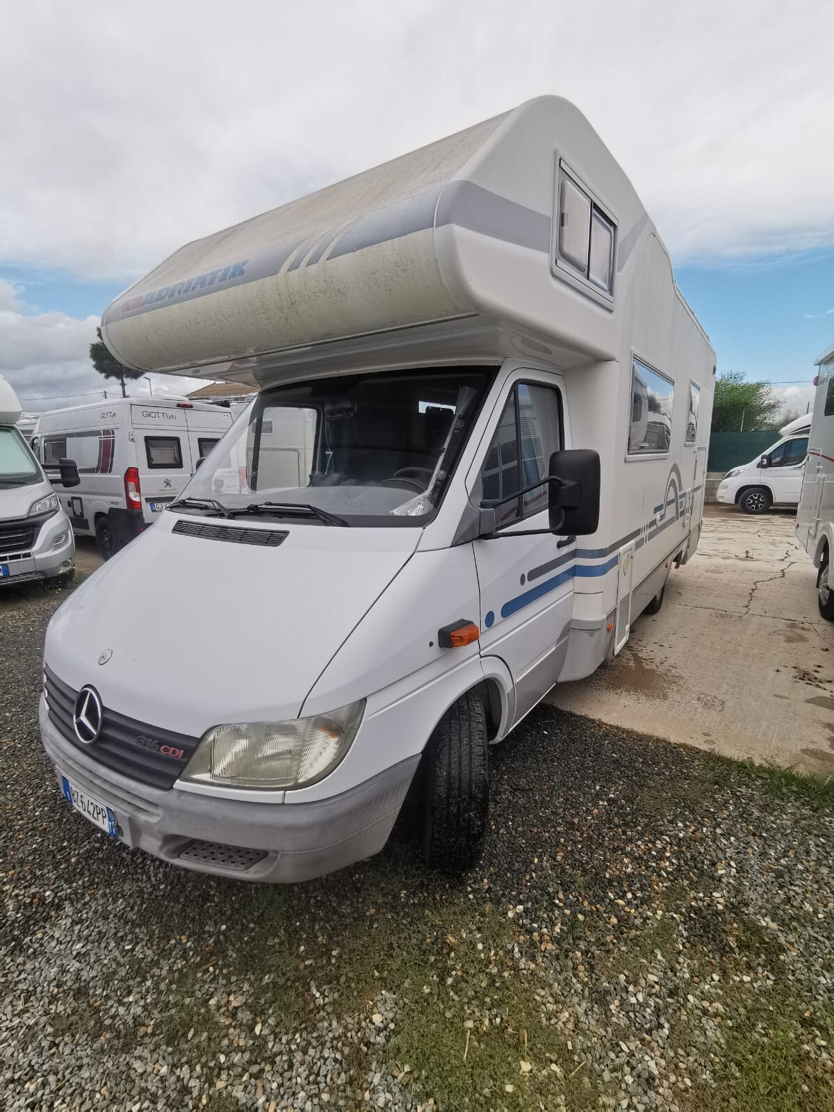 Adria STARGO 690DP MERCEDES