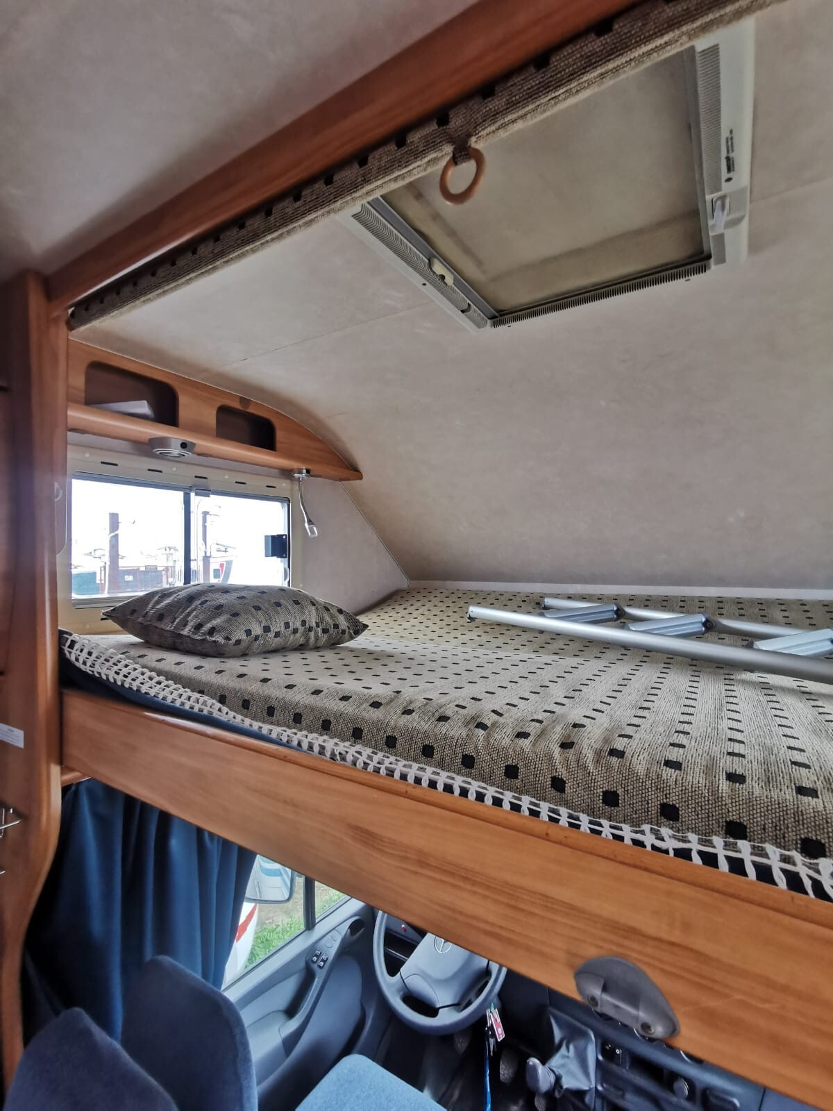 Adria STARGO 690DP MERCEDES