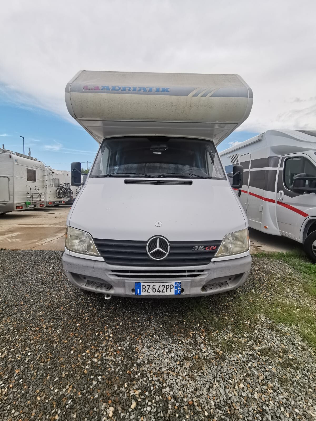 Adria STARGO 690DP MERCEDES