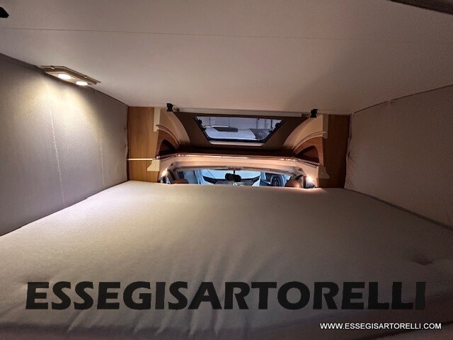 ADRIA MATRIX 670 SP MAXIGARAGE BASCULANTE 165 CV 2