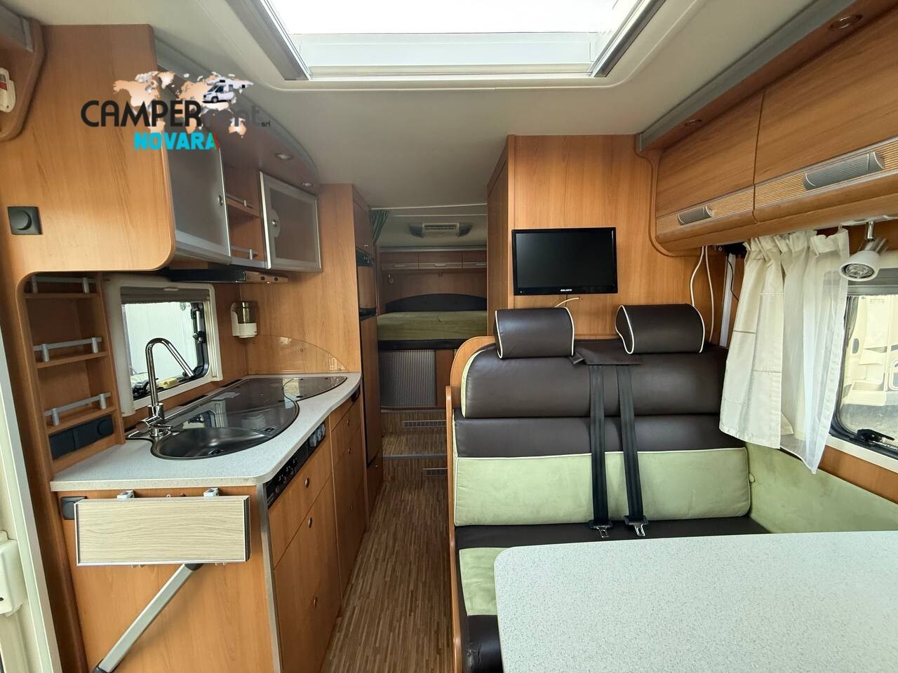 Dethleffs ADVANTAGE INTEGRAL I6951 - LETTO NAUTICO