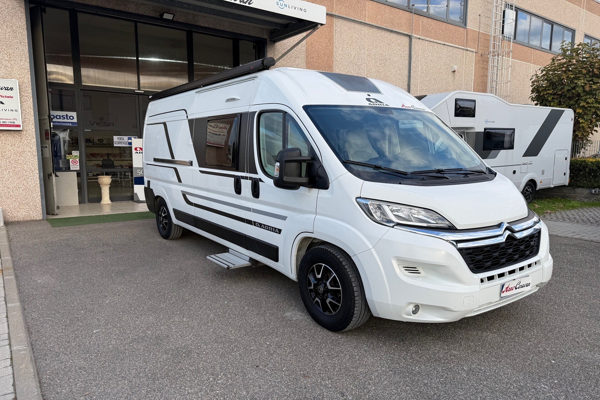 Adria Twin Axess 600 Family