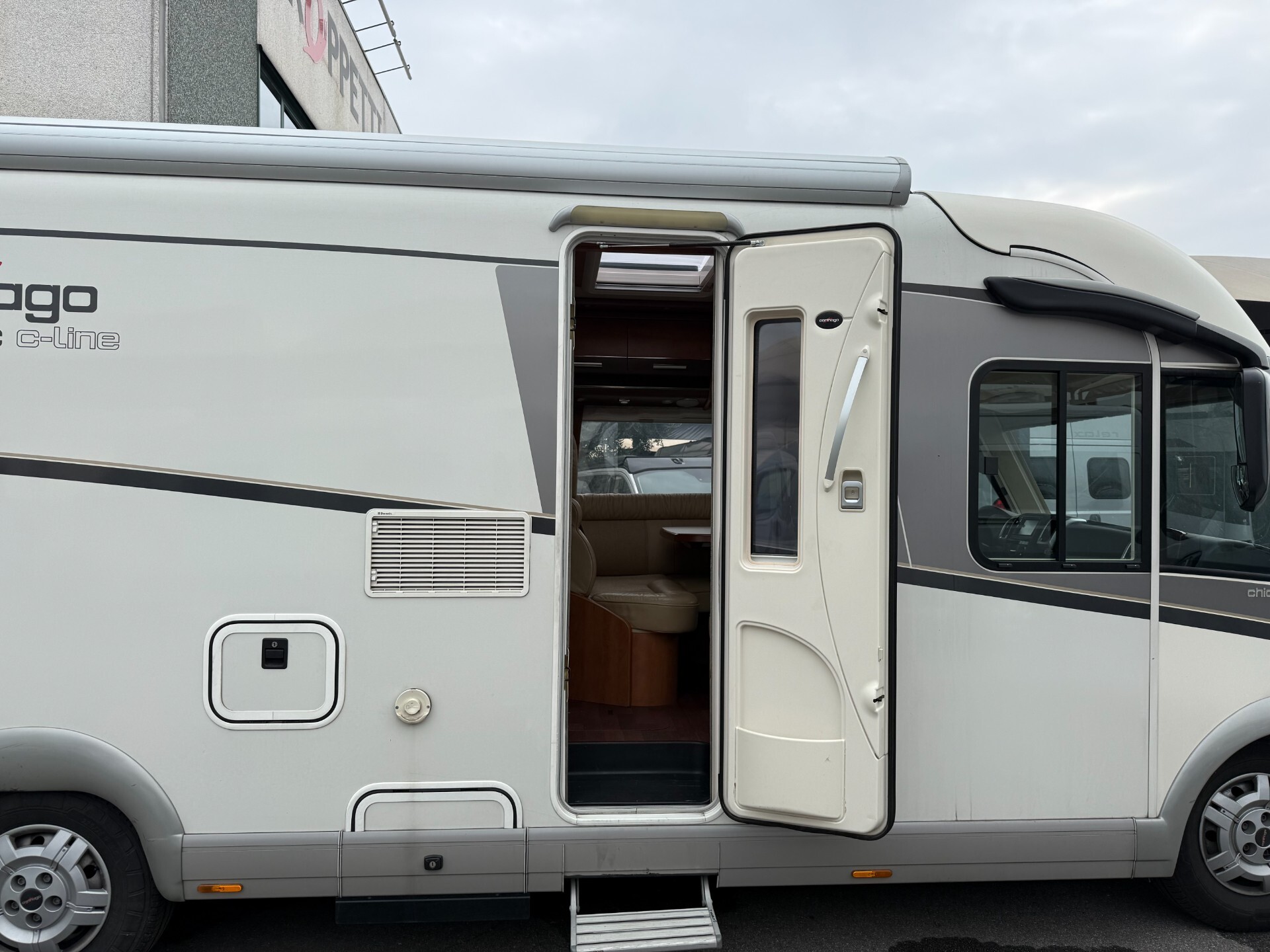 Carthago C Line I 4.8 Le Motorhome