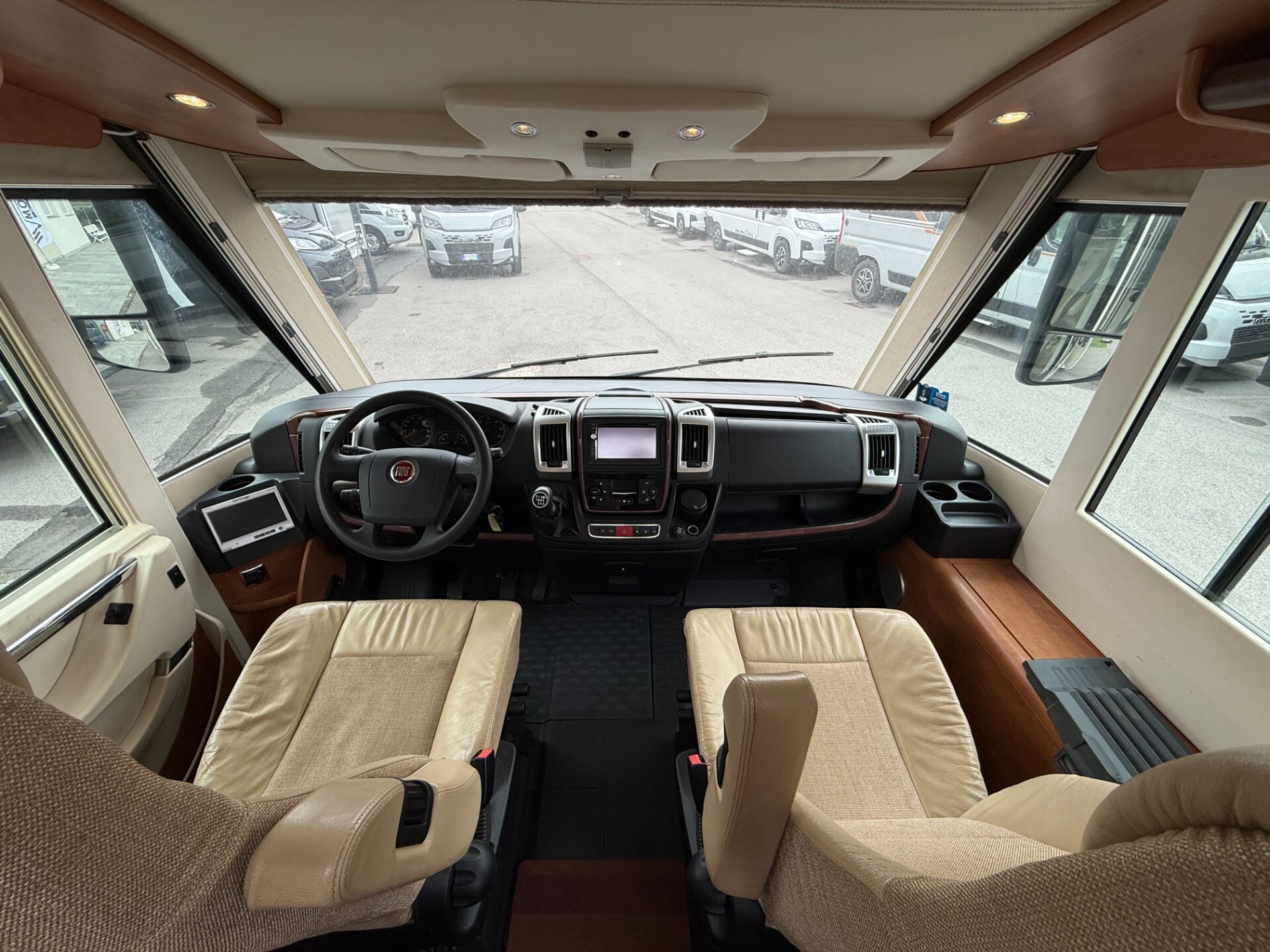 Carthago C Line I 4.8 Le Motorhome