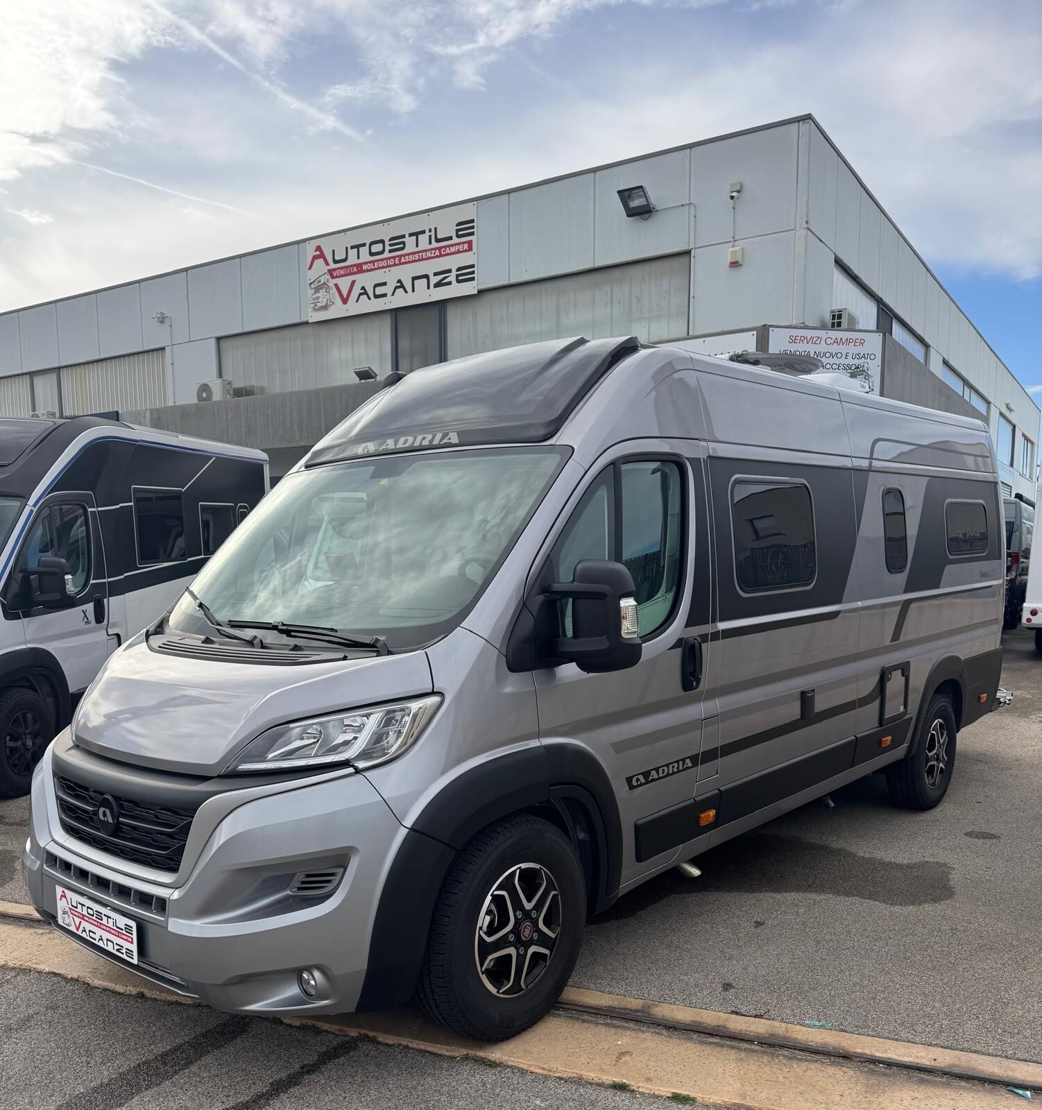 ADRIA TWIN 640 SGX PLUS 2025