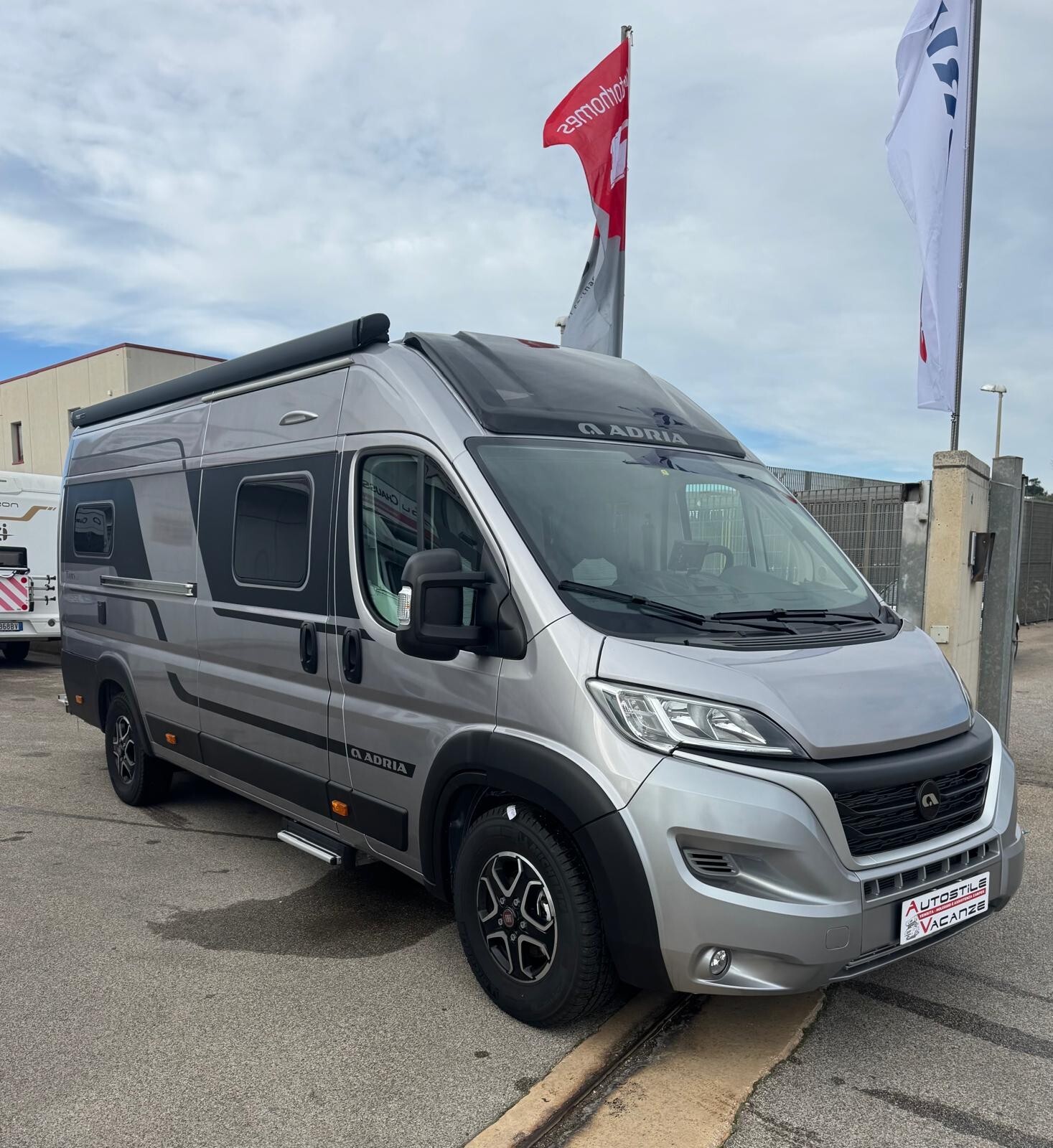 ADRIA TWIN 640 SGX PLUS 2025