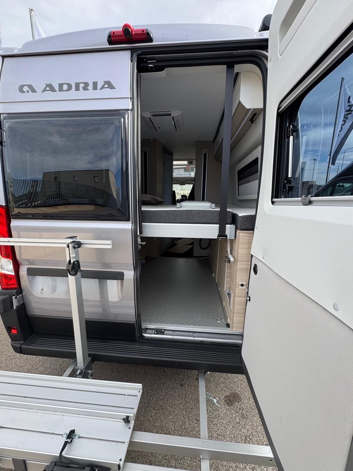 ADRIA TWIN 640 SGX PLUS 2025
