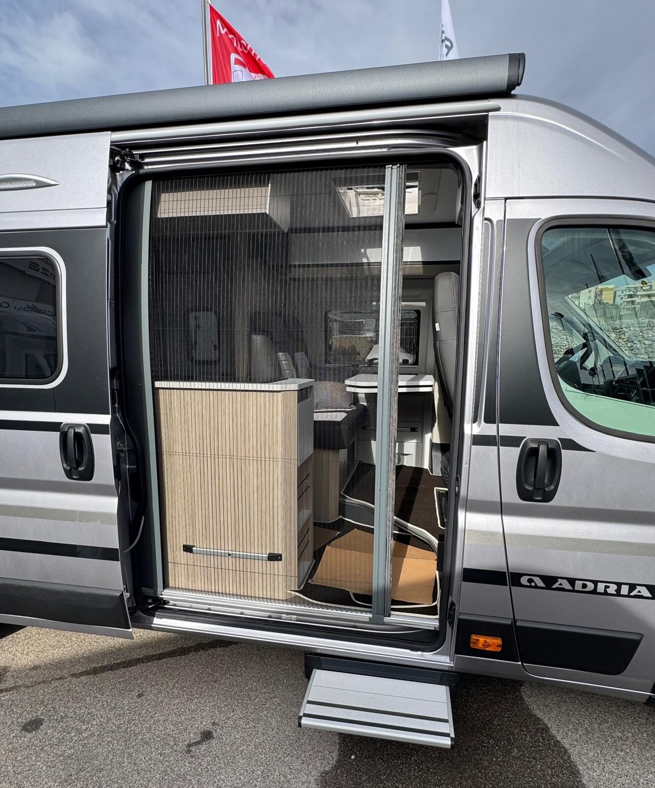 ADRIA TWIN 640 SGX PLUS 2025