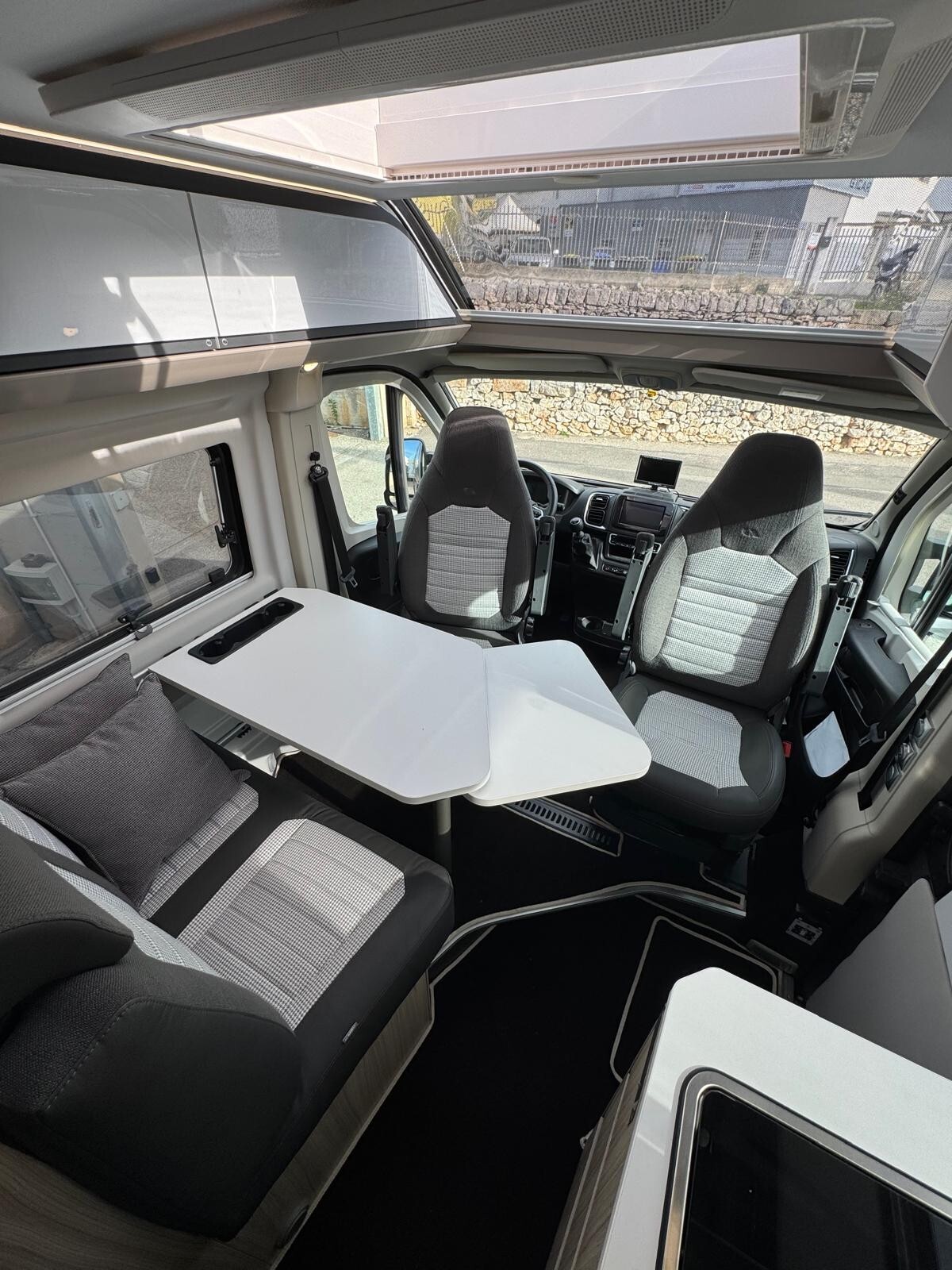 ADRIA TWIN 640 SGX PLUS 2025