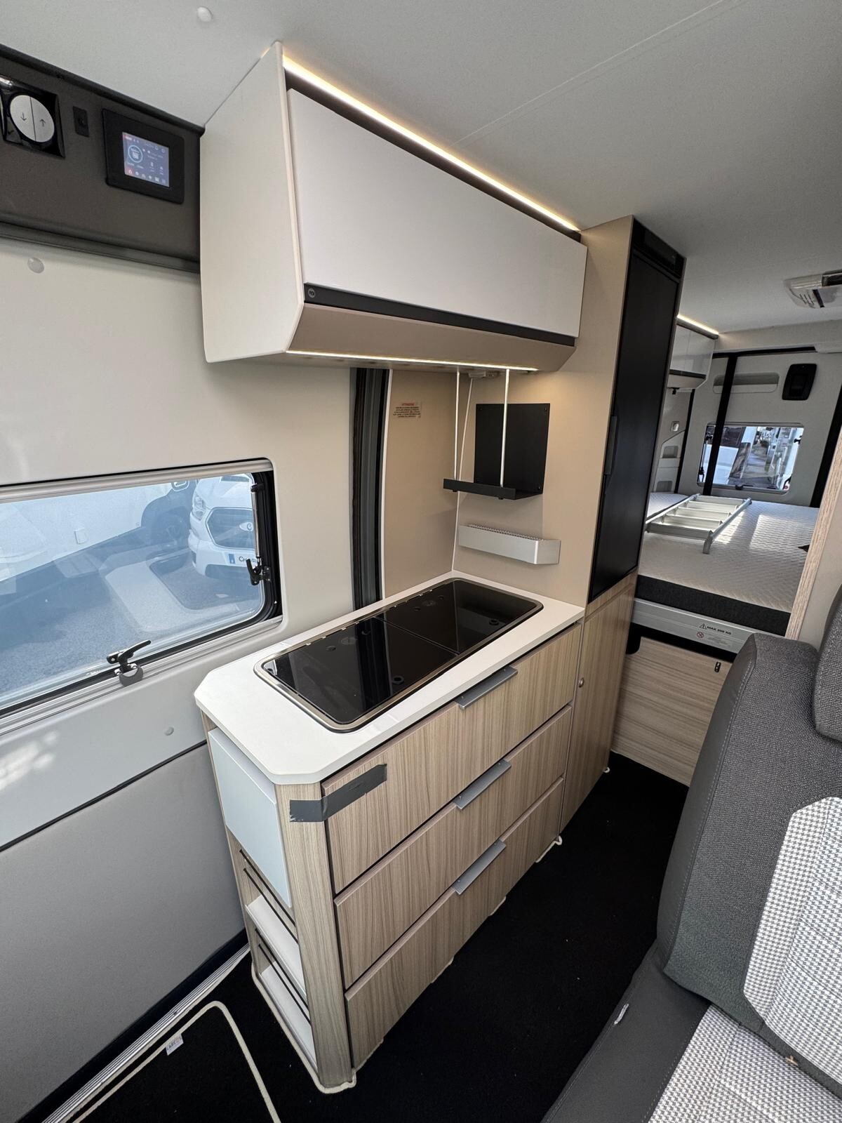 ADRIA TWIN 640 SGX PLUS 2025