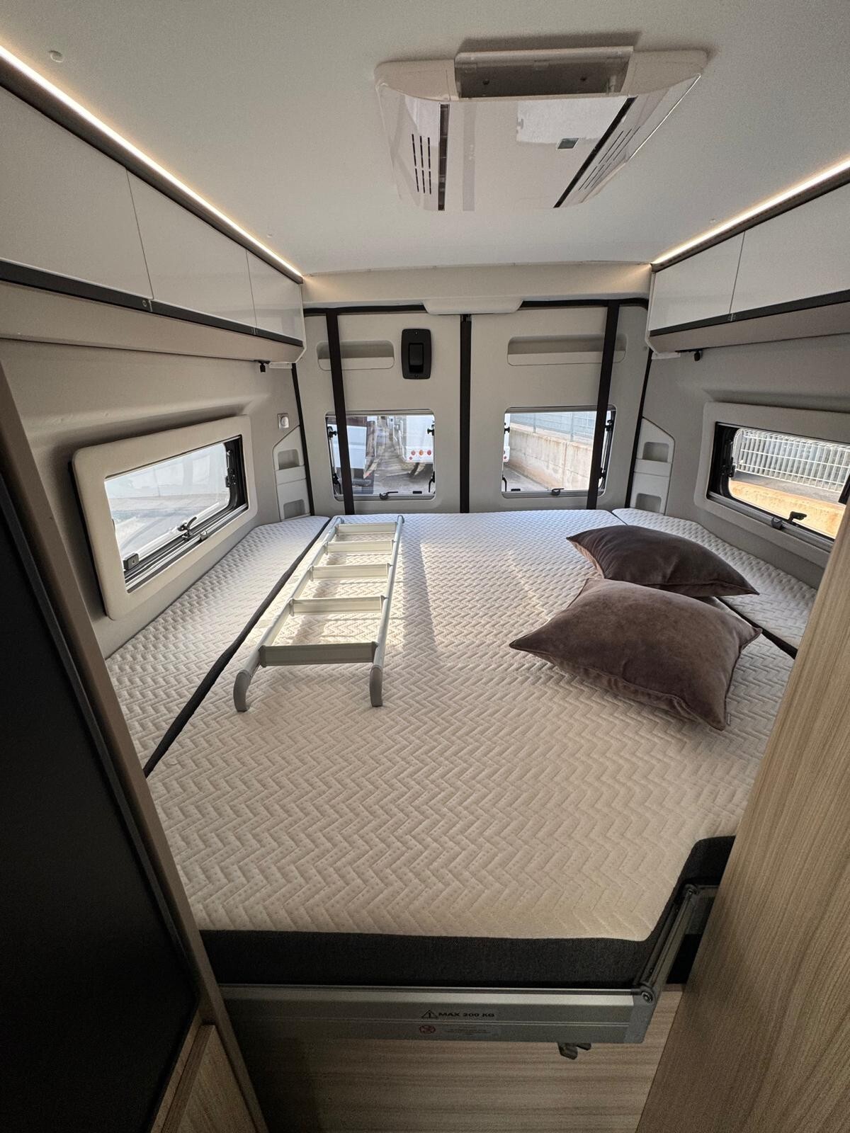 ADRIA TWIN 640 SGX PLUS 2025