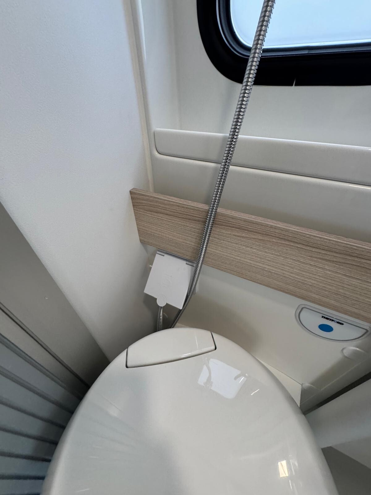 ADRIA TWIN 640 SGX PLUS 2025