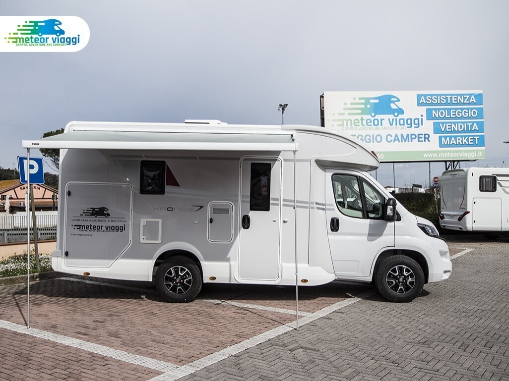 Camper Semintegrale 4 posti RollerTeam Kronos 294T