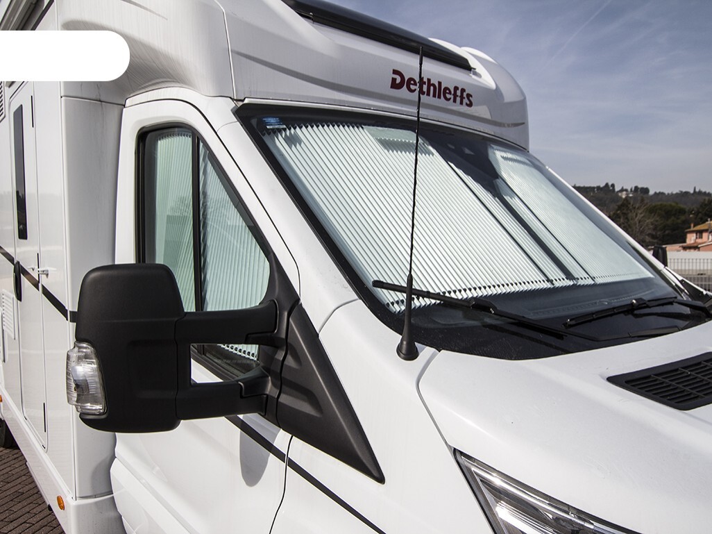 Camper Semintegrale 4 posti Dethleffs T7055 Just G