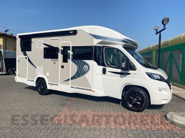 CHAUSSON TITANIUM 644 AUTOMATICO 696 CM GARAGE BAS