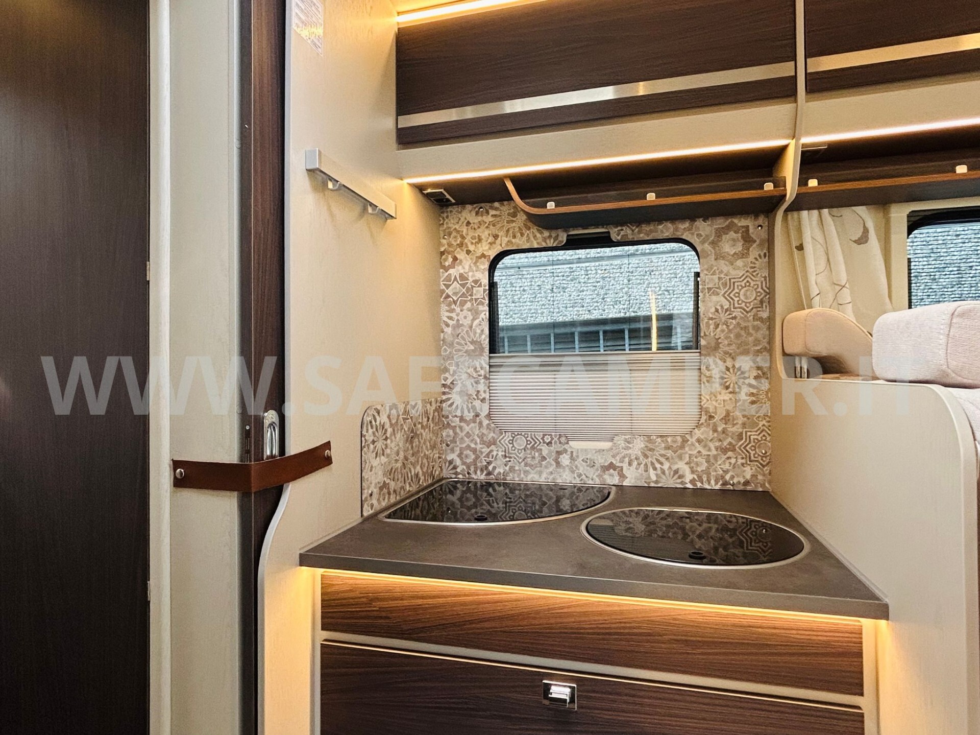 Rimor Seal 695 Mansardato Garage Ex Noleggio