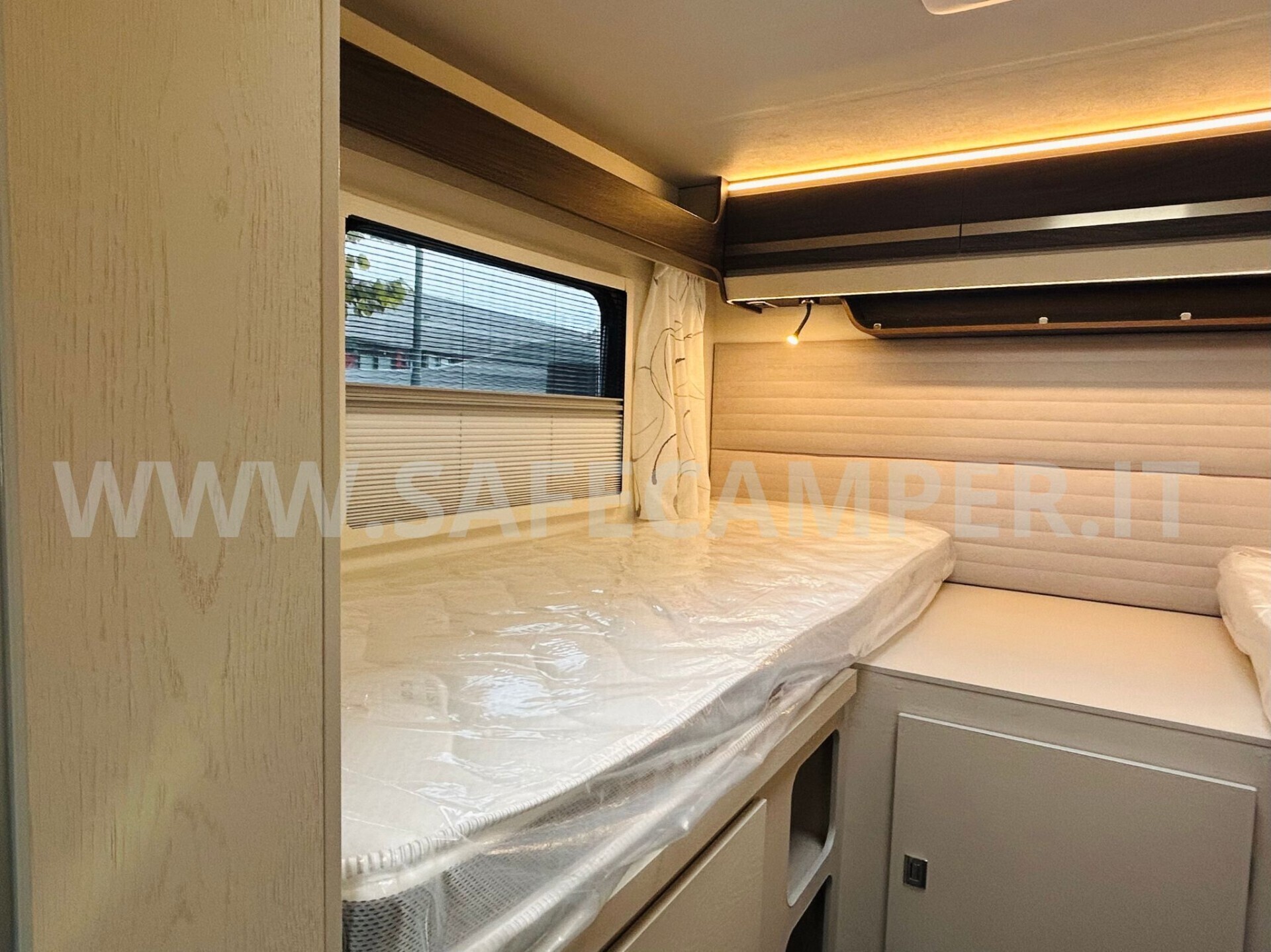 Rimor Seal 695 Mansardato Garage Ex Noleggio